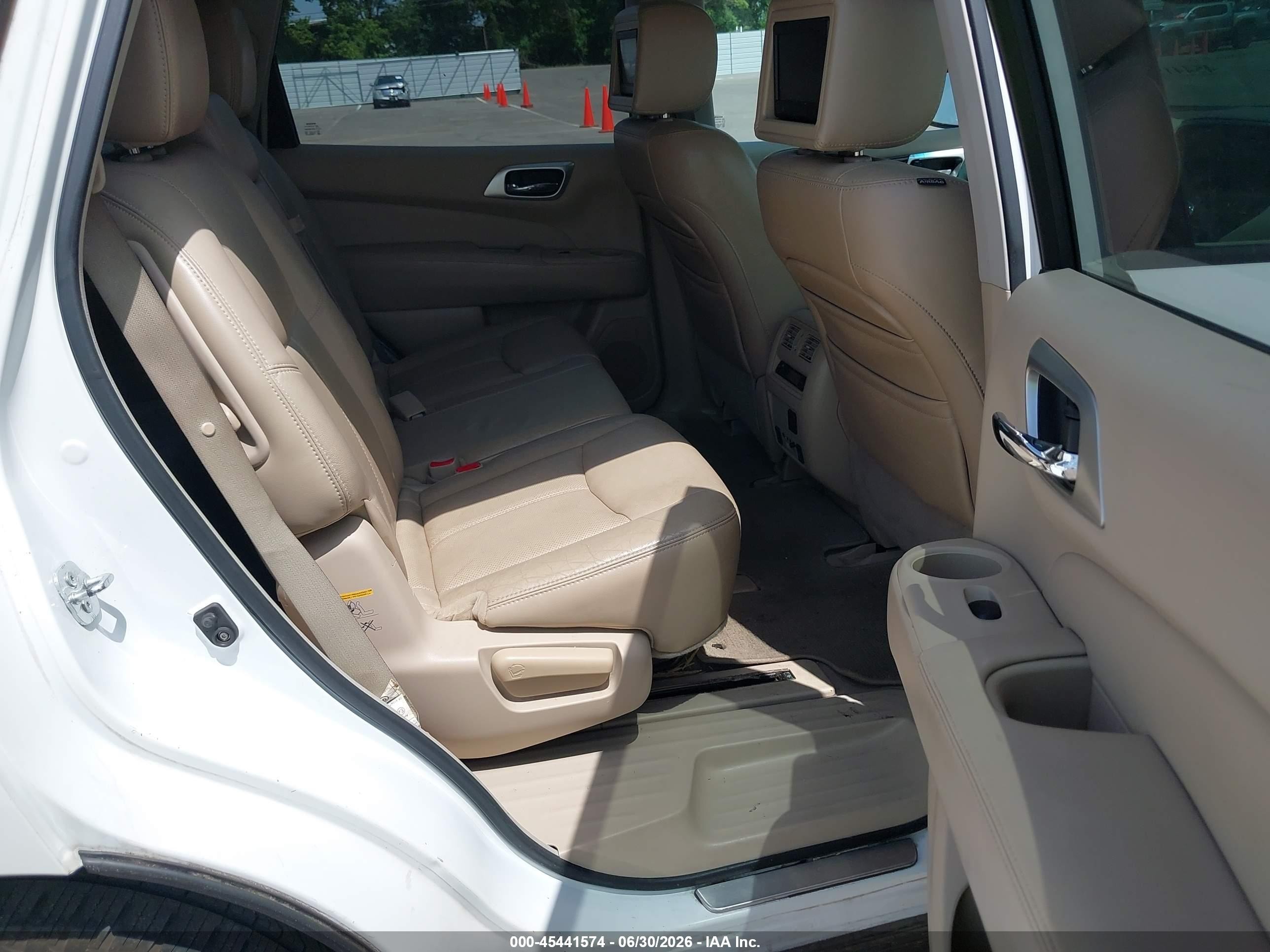2013 Nissan Pathfinder Platinum White vin: 5N1AR2MNXDC676676