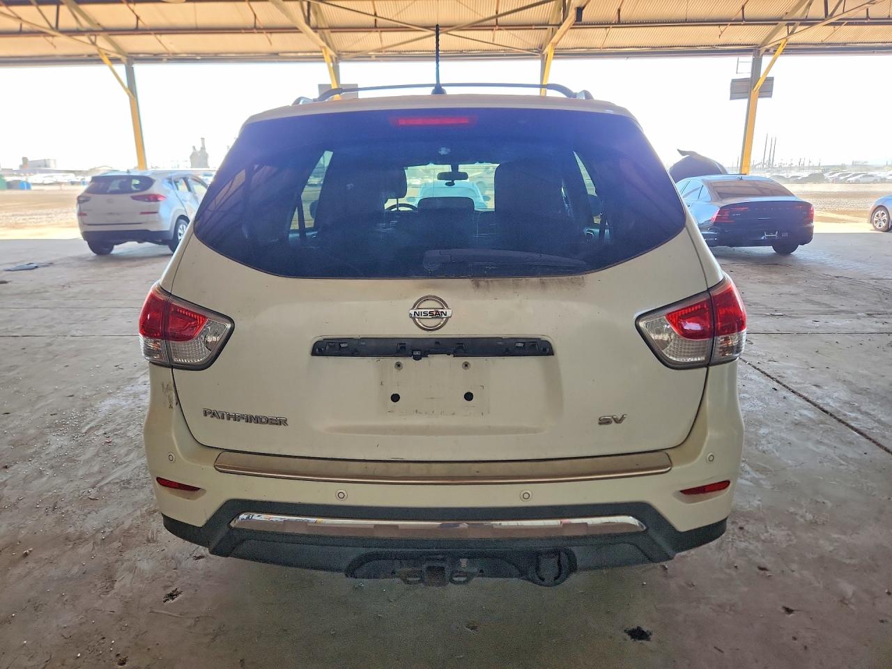 2013 Nissan Pathfinder S White vin: 5N1AR2MNXDC681277
