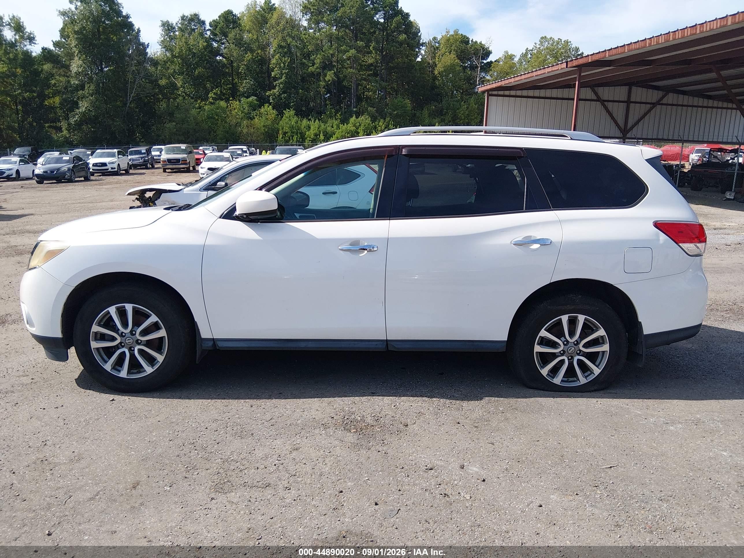 2013 Nissan Pathfinder Sv White vin: 5N1AR2MNXDC689993