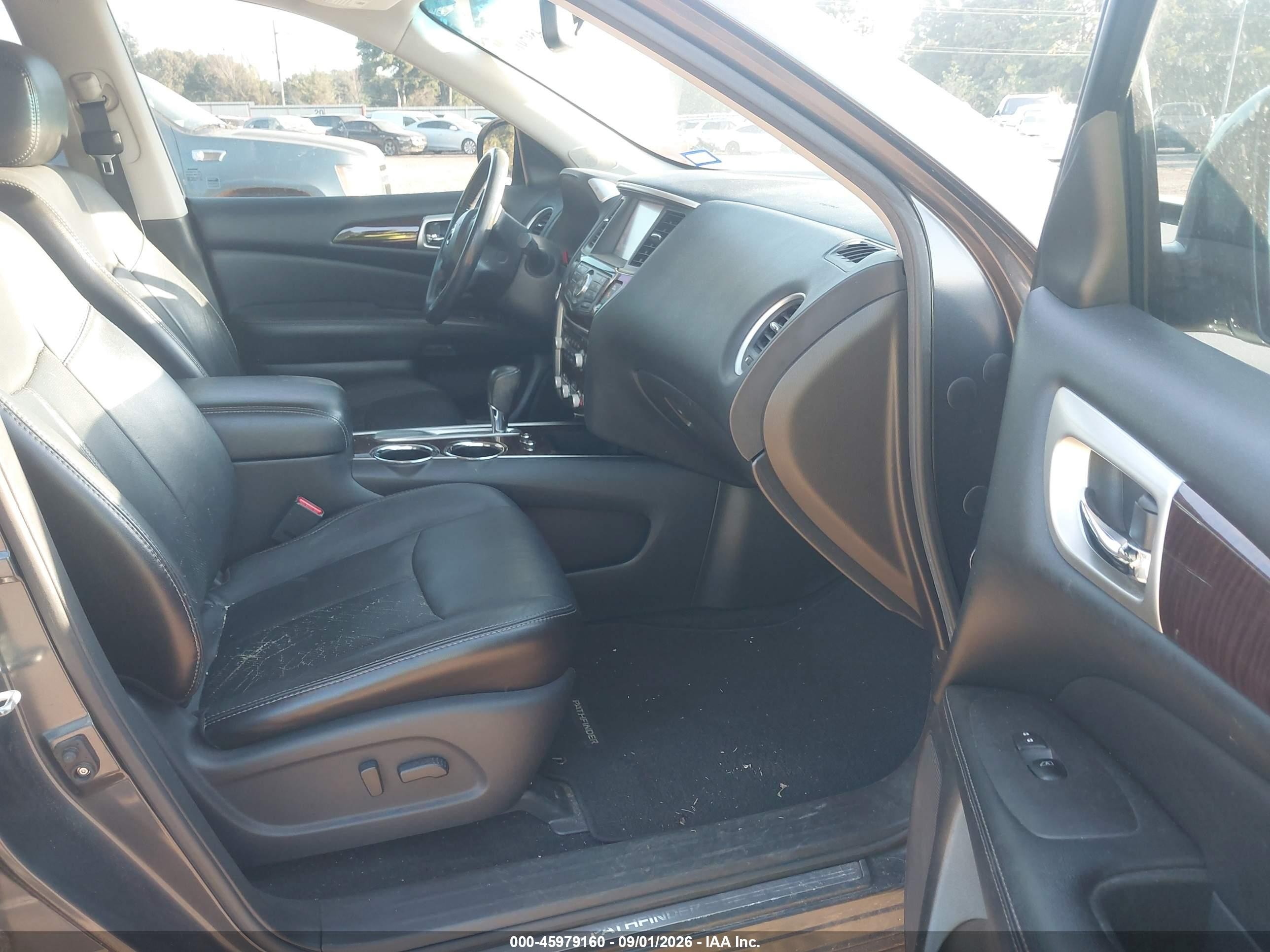 2014 Nissan Pathfinder Platinum Gray vin: 5N1AR2MNXEC637524