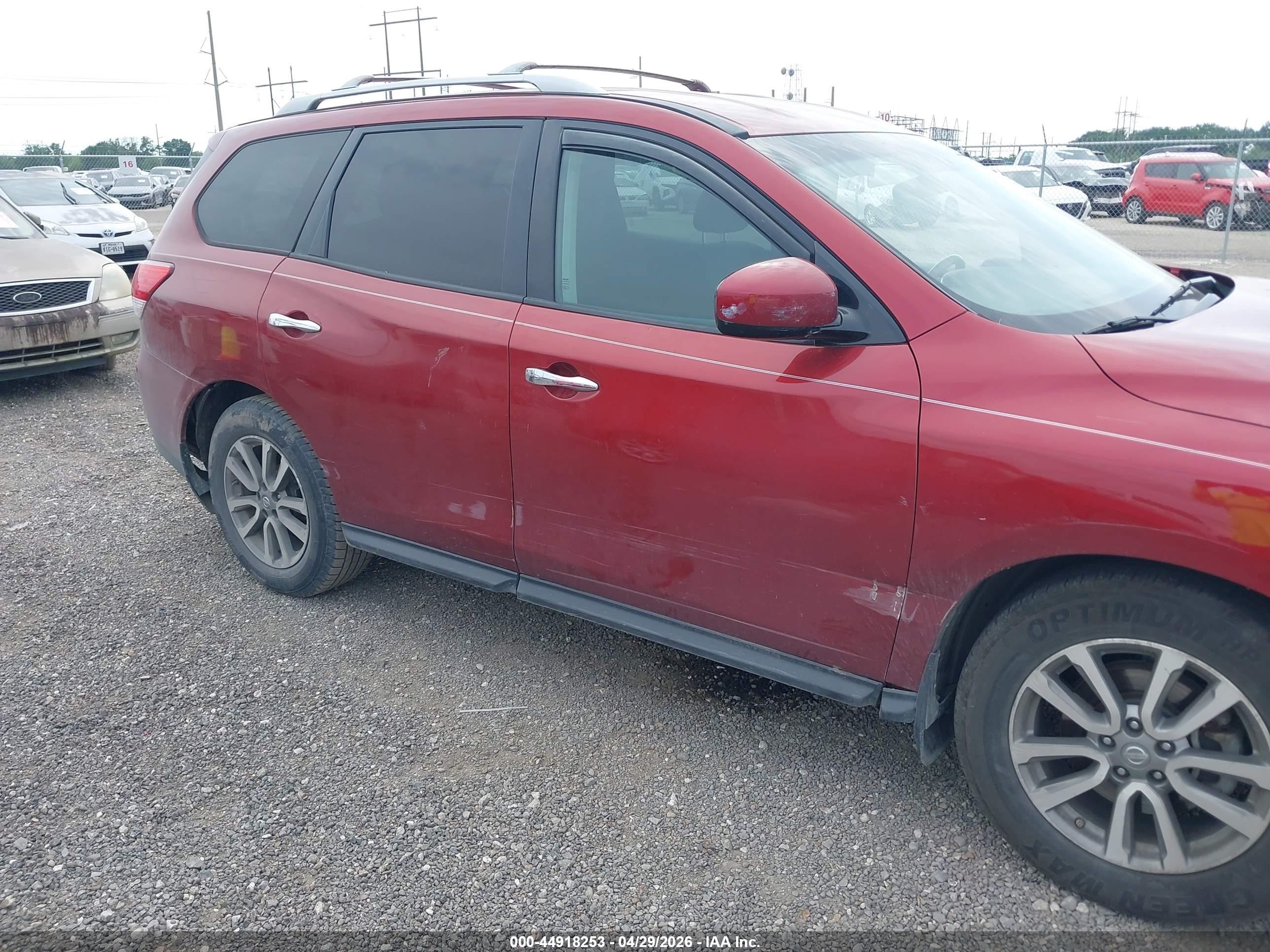 2014 Nissan Pathfinder Sv Burgundy vin: 5N1AR2MNXEC639323