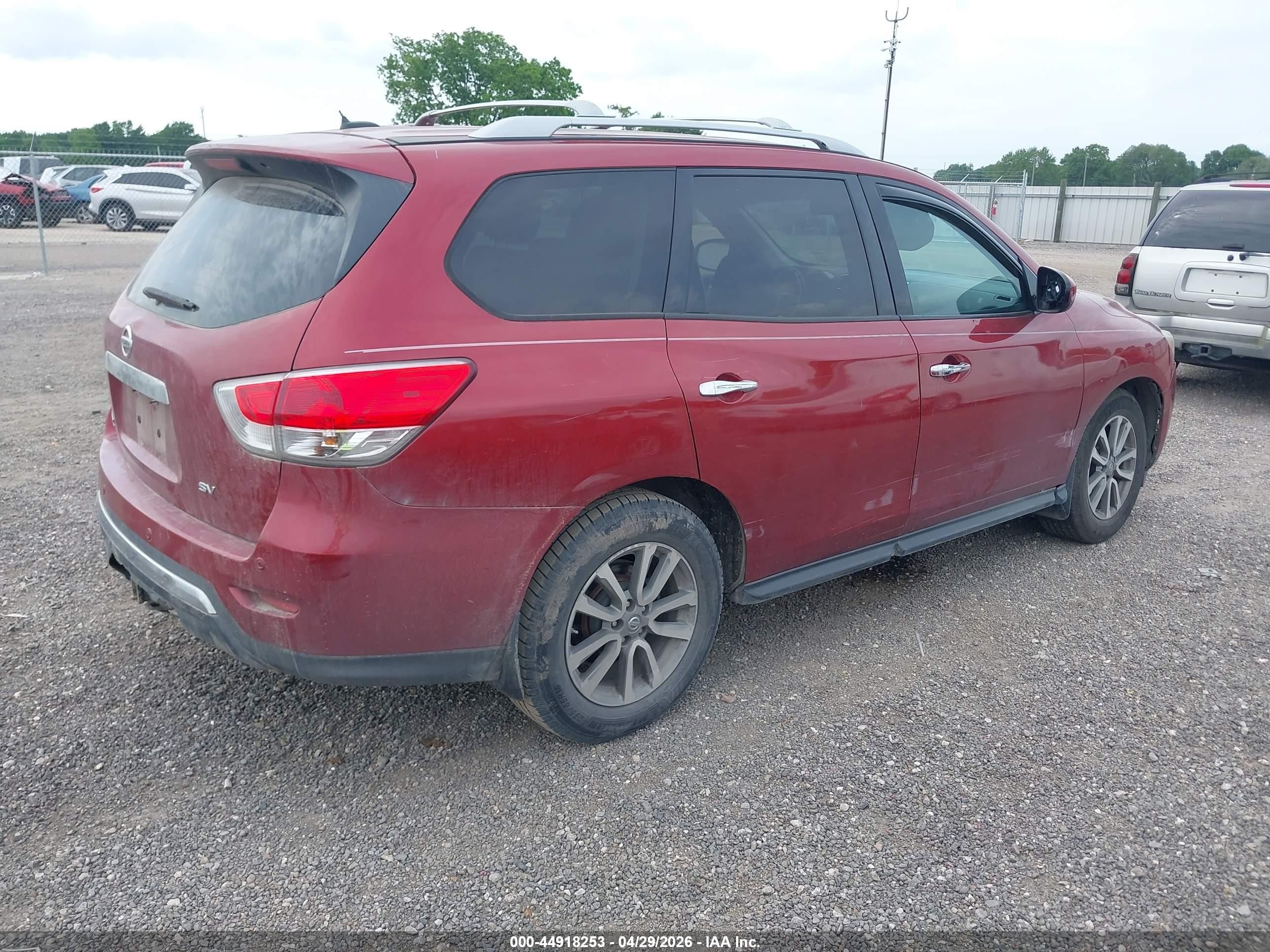 2014 Nissan Pathfinder Sv Burgundy vin: 5N1AR2MNXEC639323