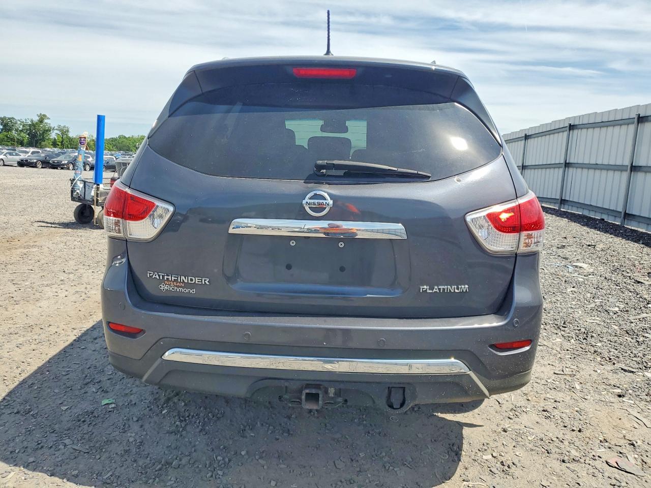 2014 Nissan Pathfinder S Gray vin: 5N1AR2MNXEC646756