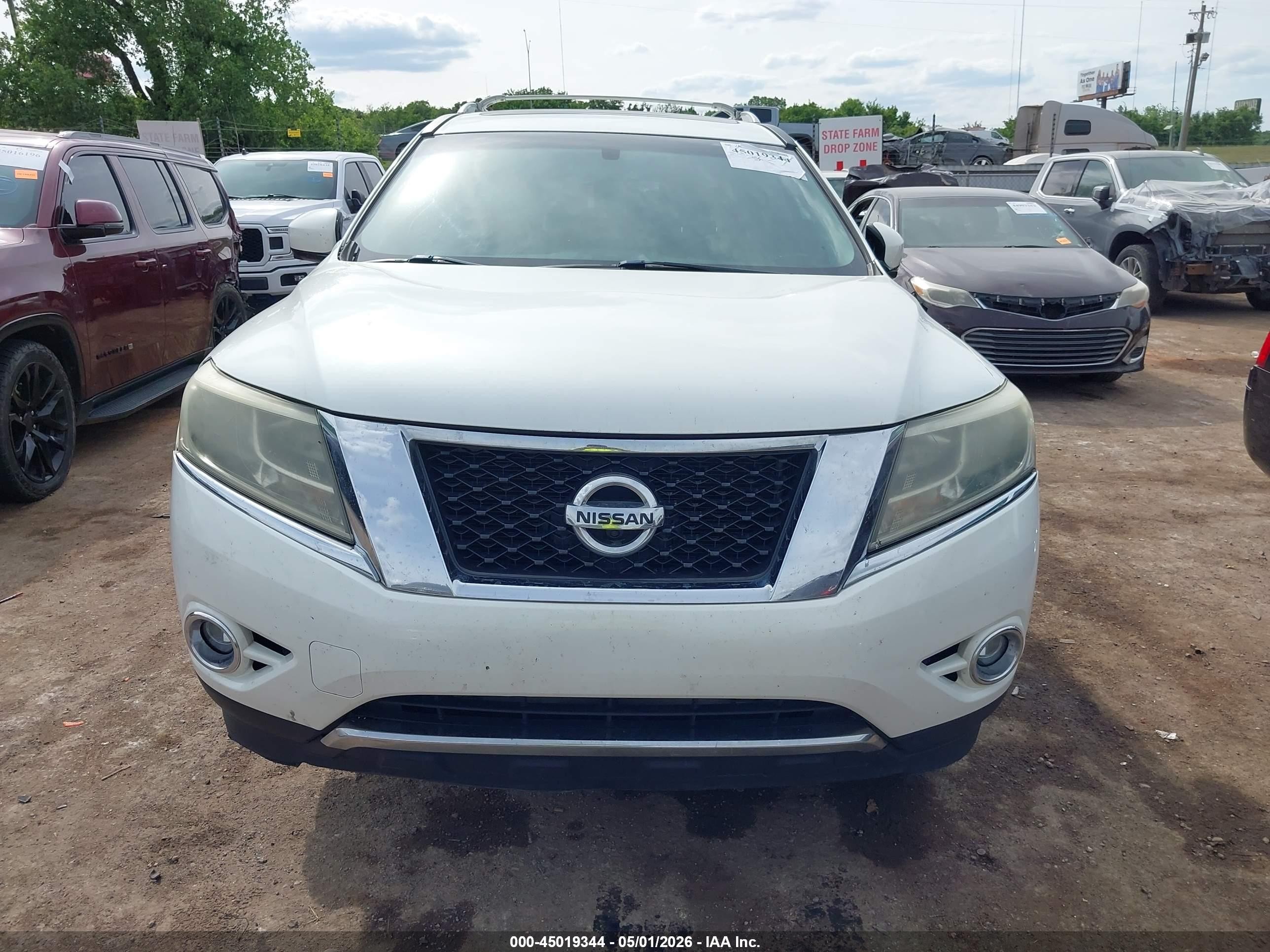 2014 Nissan Pathfinder Platinum Белый vin: 5N1AR2MNXEC650001