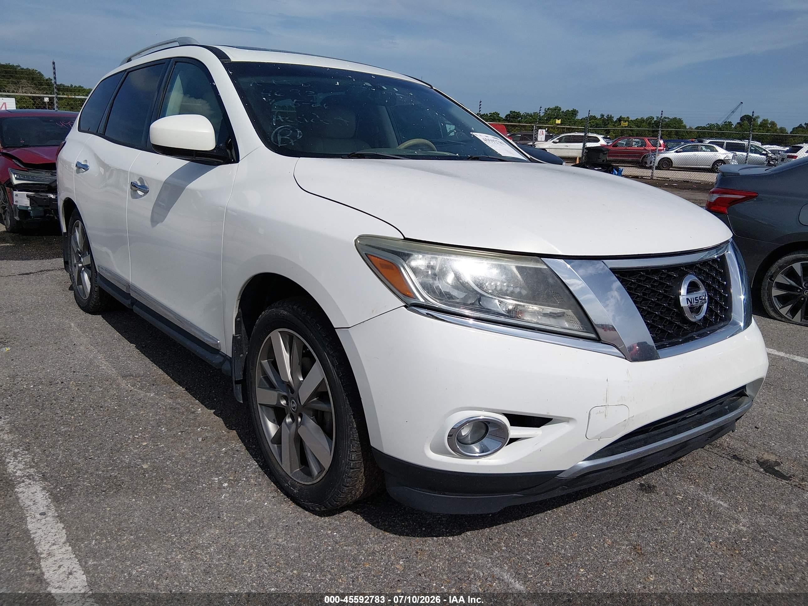 2014 Nissan Pathfinder Platinum White vin: 5N1AR2MNXEC655277