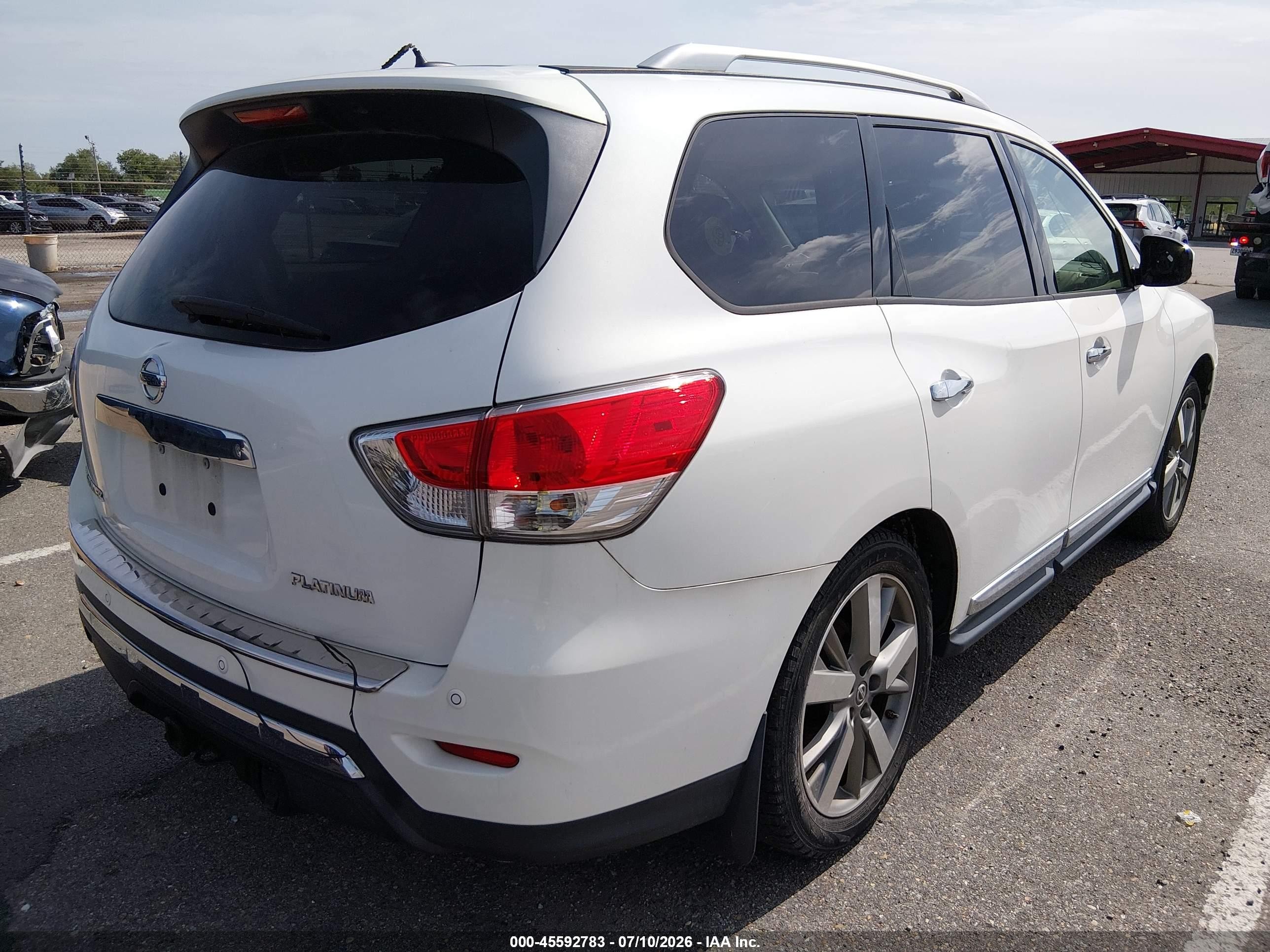 2014 Nissan Pathfinder Platinum White vin: 5N1AR2MNXEC655277