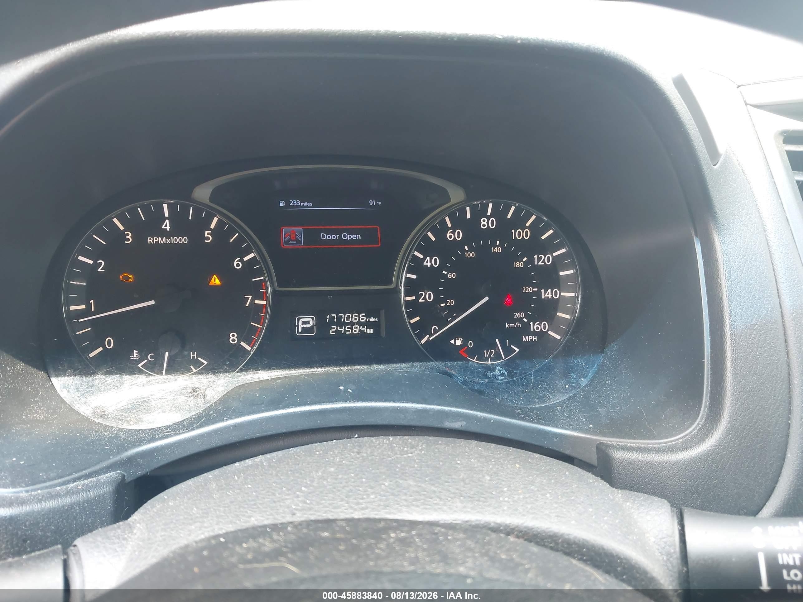 2014 Nissan Pathfinder S Silver vin: 5N1AR2MNXEC685766
