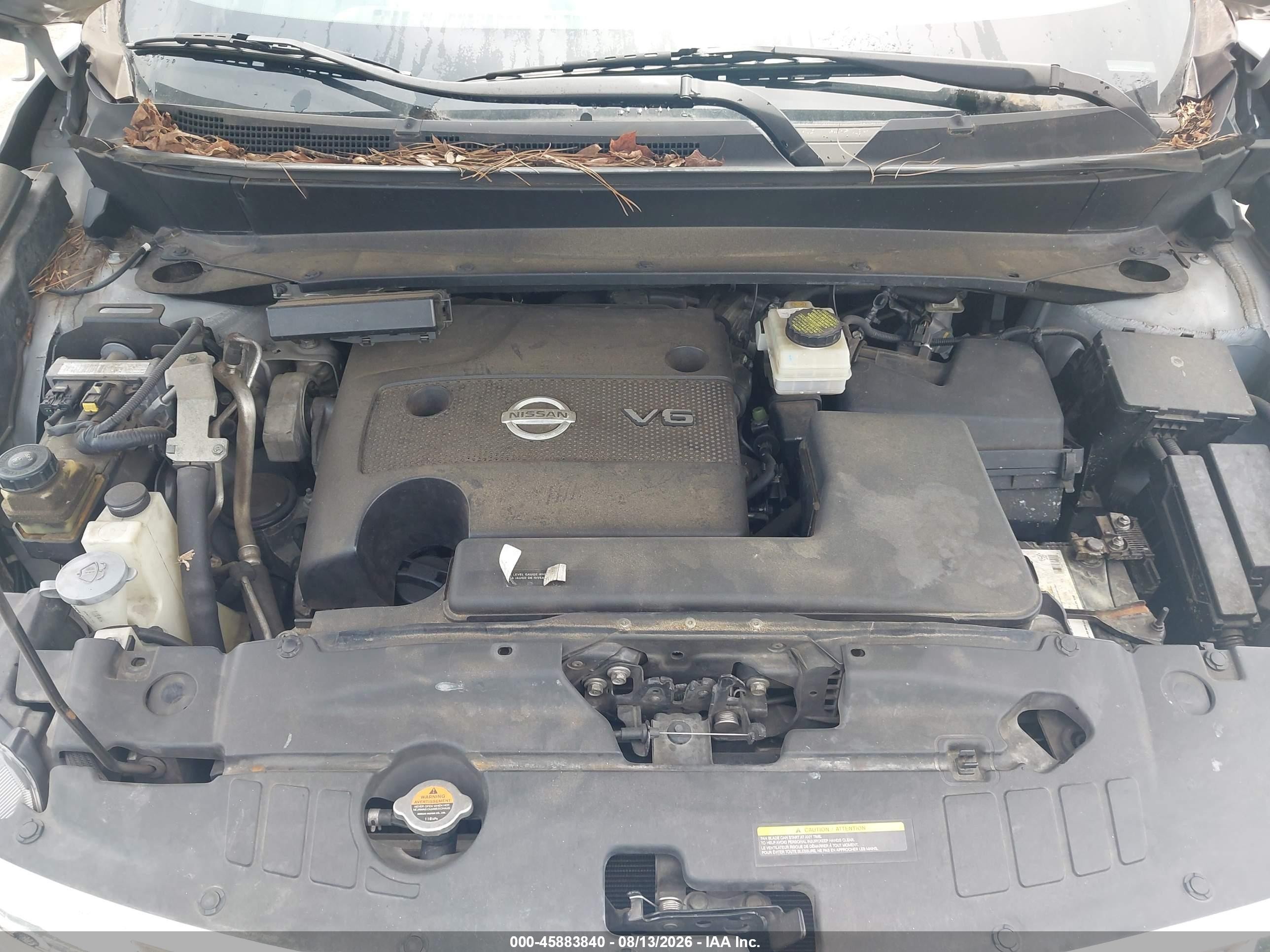 2014 Nissan Pathfinder S Silver vin: 5N1AR2MNXEC685766