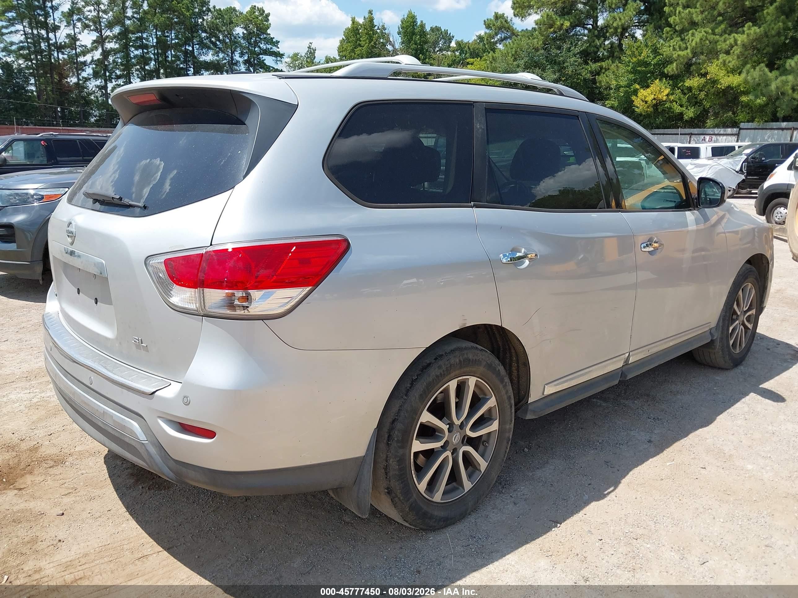 2014 Nissan Pathfinder Sl Серебряный vin: 5N1AR2MNXEC708592