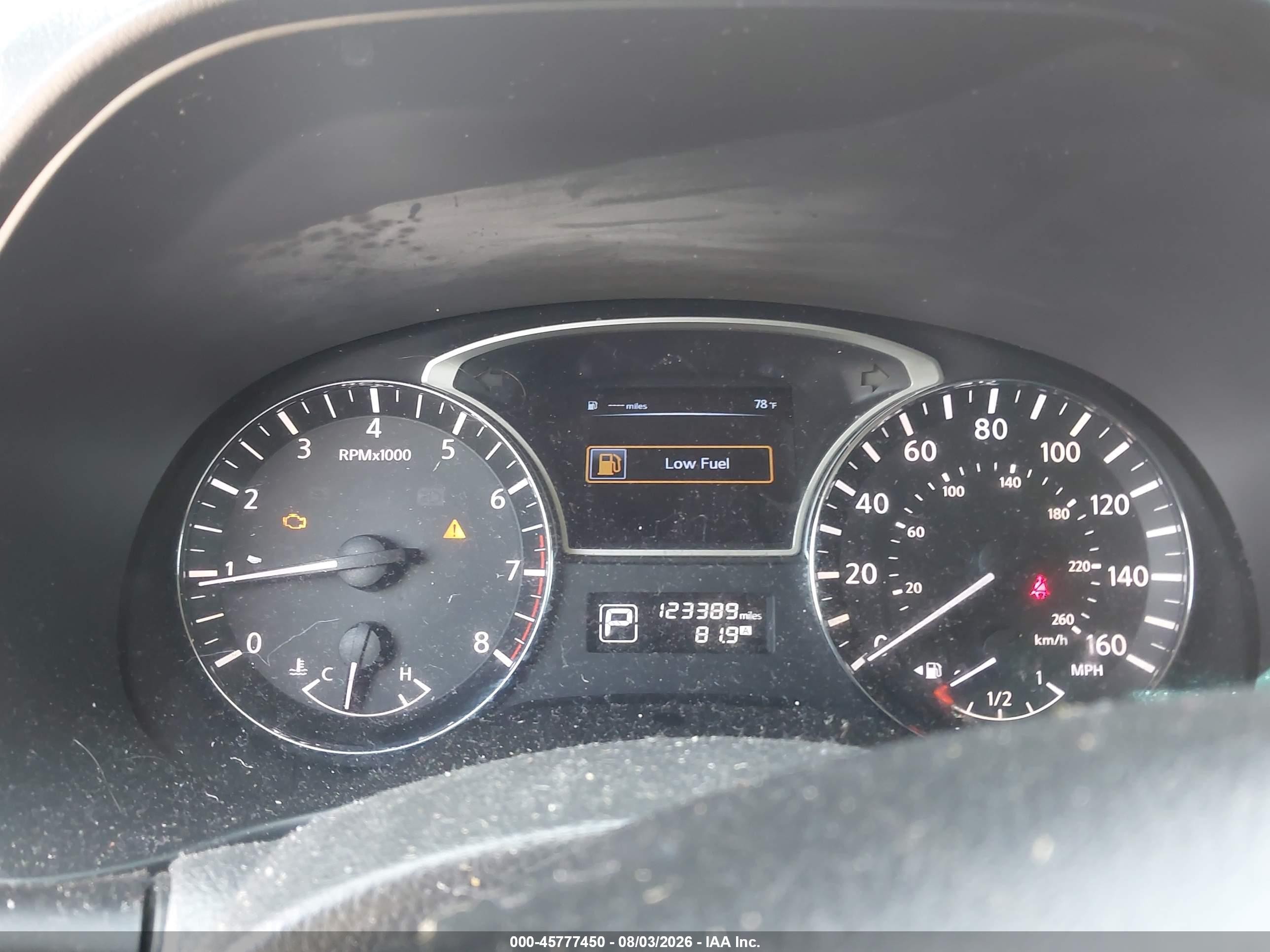 2014 Nissan Pathfinder Sl Серебряный vin: 5N1AR2MNXEC708592