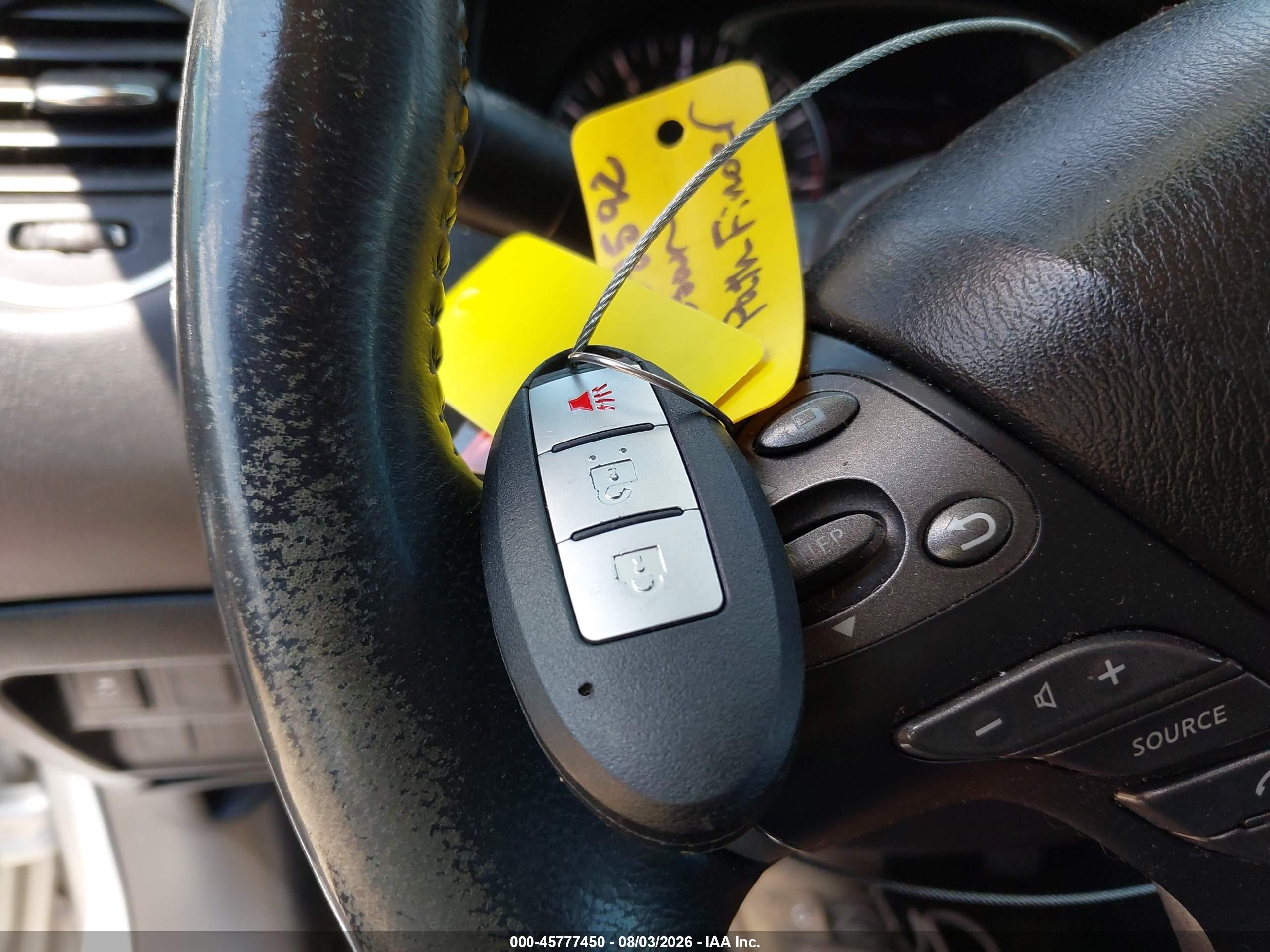 2014 Nissan Pathfinder Sl Серебряный vin: 5N1AR2MNXEC708592