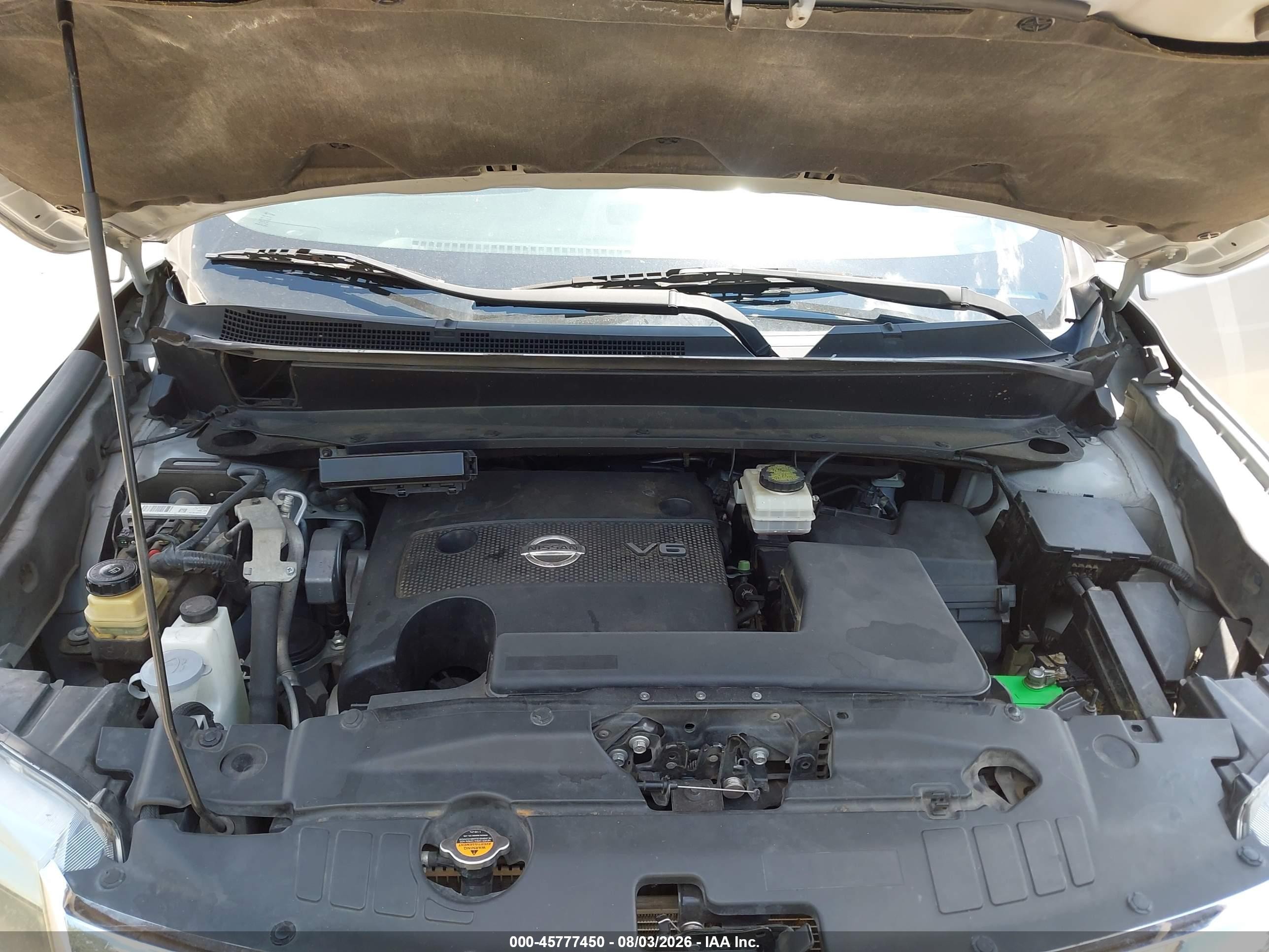 2014 Nissan Pathfinder Sl Серебряный vin: 5N1AR2MNXEC708592