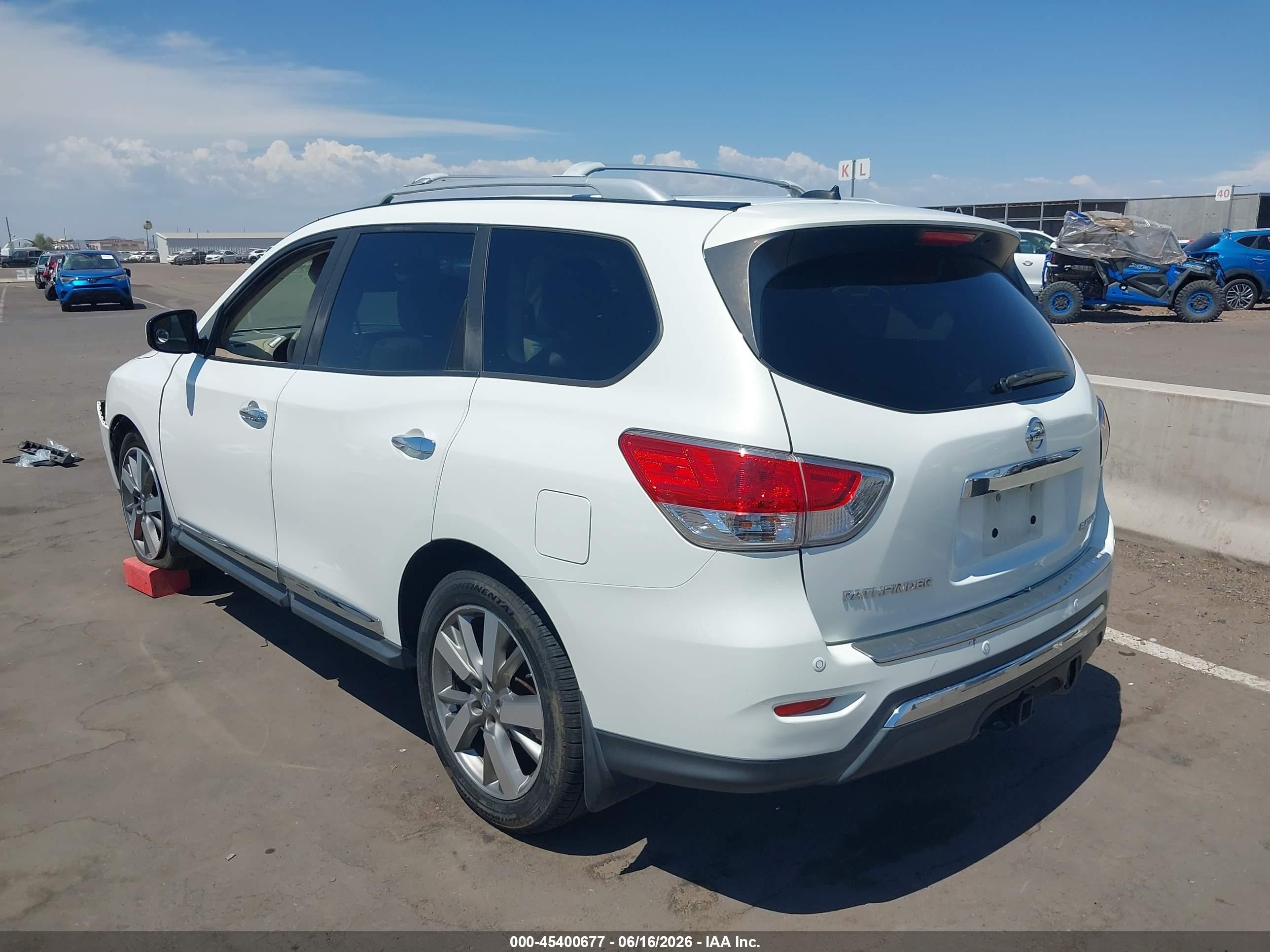 2014 Nissan Pathfinder Platinum White vin: 5N1AR2MNXEC721374