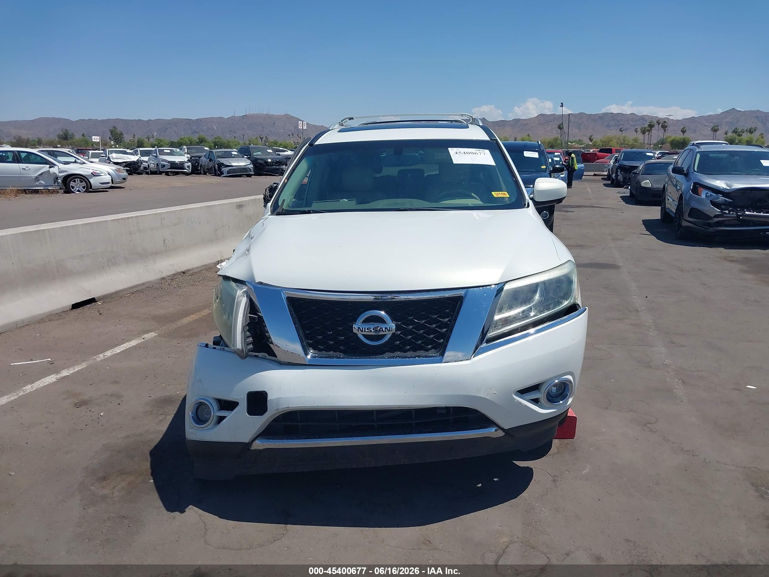 2014 Nissan Pathfinder Platinum White vin: 5N1AR2MNXEC721374