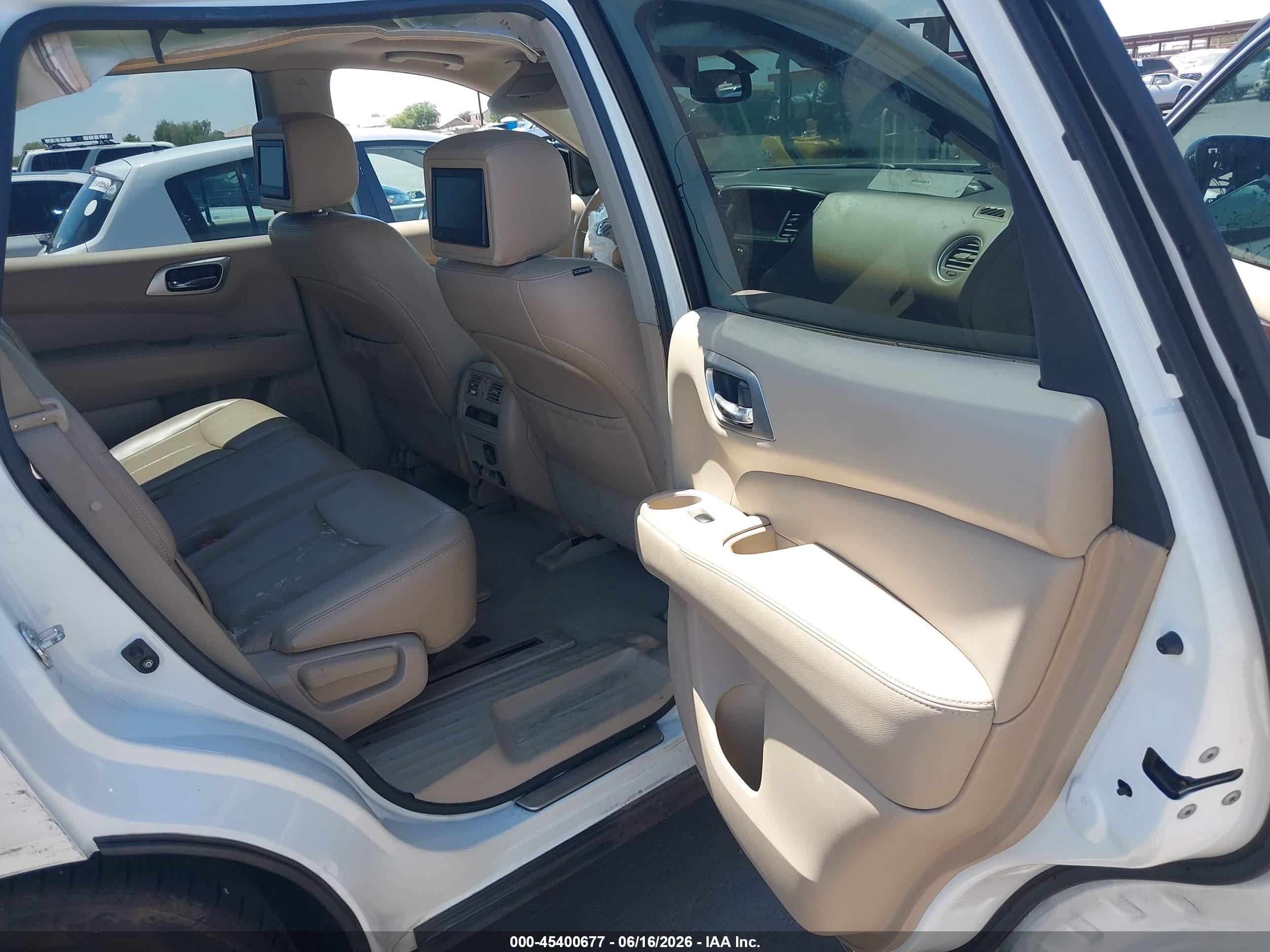 2014 Nissan Pathfinder Platinum White vin: 5N1AR2MNXEC721374