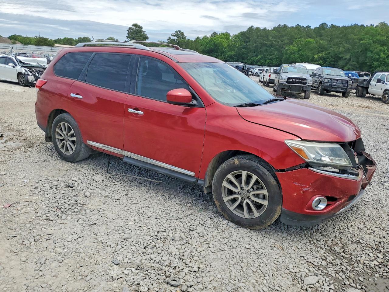 2015 Nissan Pathfinder Sl Red vin: 5N1AR2MNXFC604850