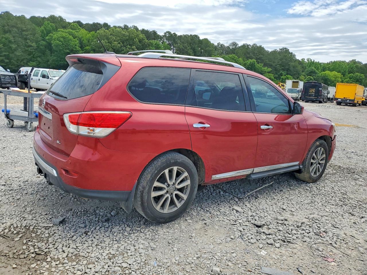 2015 Nissan Pathfinder Sl Red vin: 5N1AR2MNXFC604850