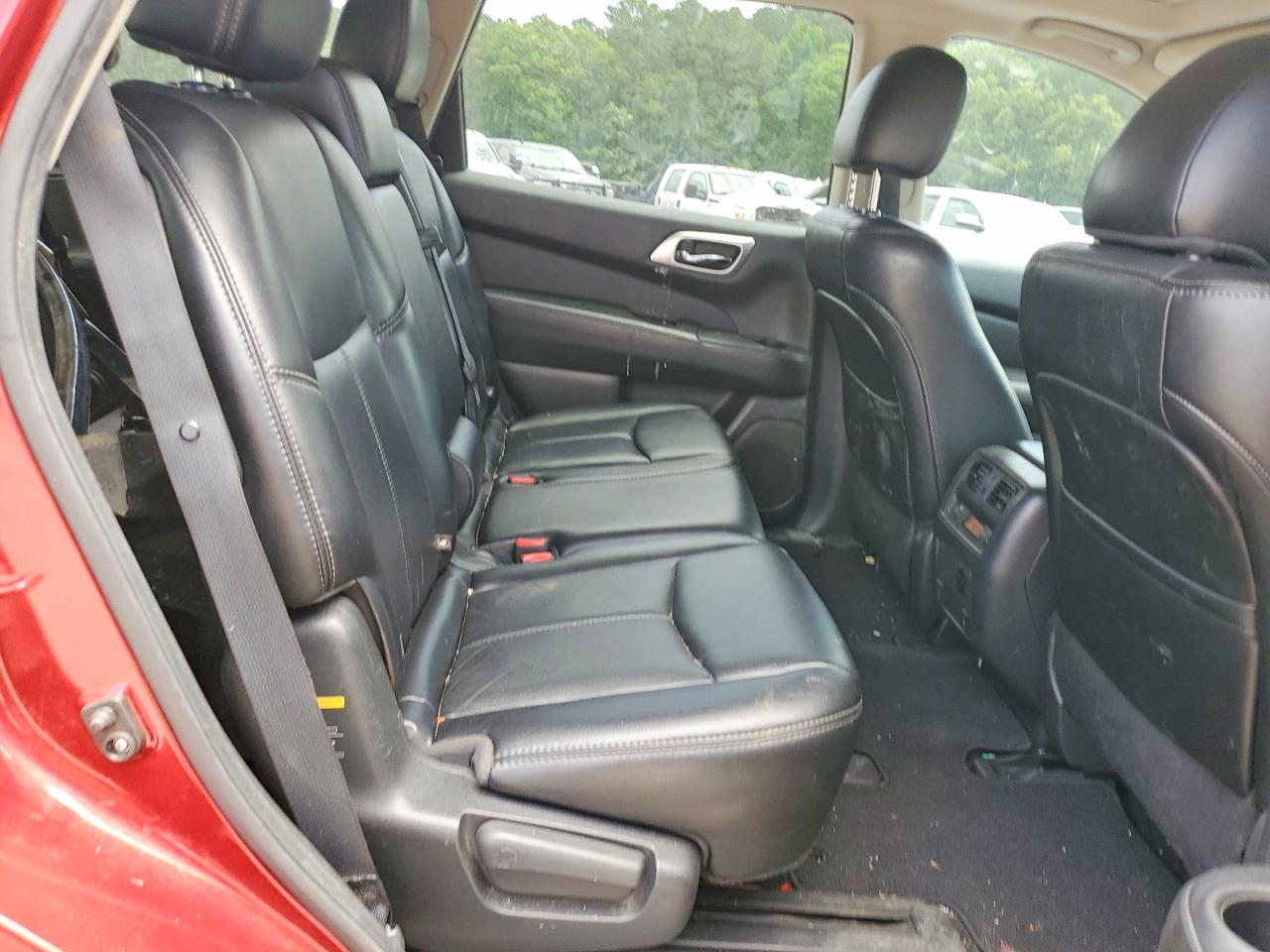 2015 Nissan Pathfinder Sl Red vin: 5N1AR2MNXFC604850