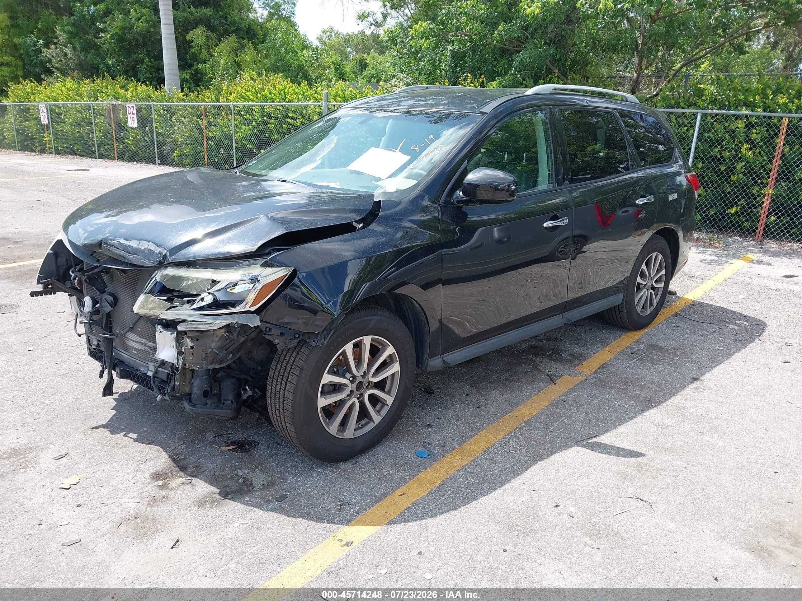 2015 Nissan Pathfinder Platinum/s/sl/sv Black vin: 5N1AR2MNXFC617730