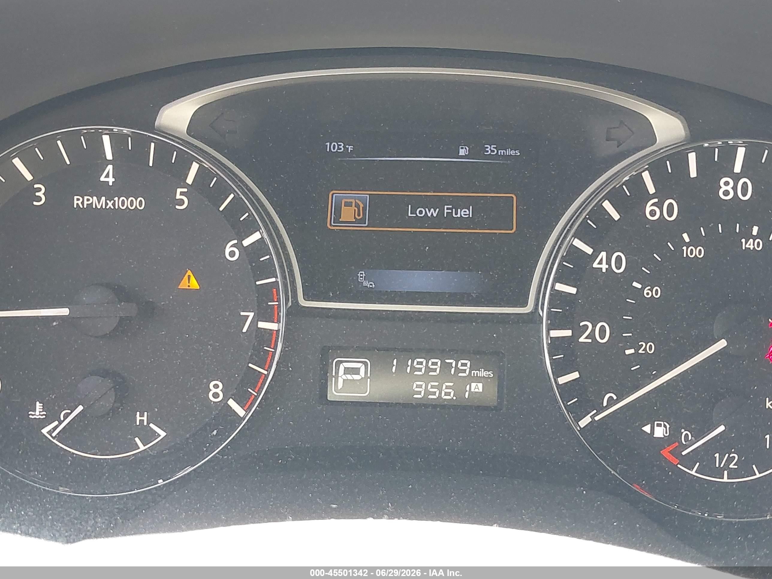 2015 Nissan Pathfinder Platinum Белый vin: 5N1AR2MNXFC634186