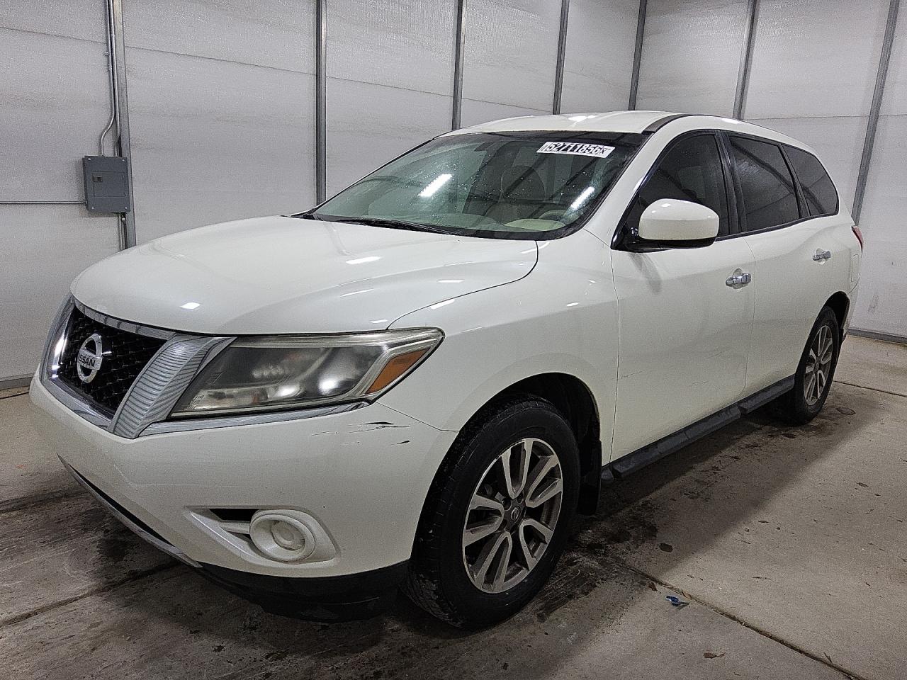 2015 Nissan Pathfinder S White vin: 5N1AR2MNXFC643003 Damage: Left Front Tire, Worn, Replacement Required