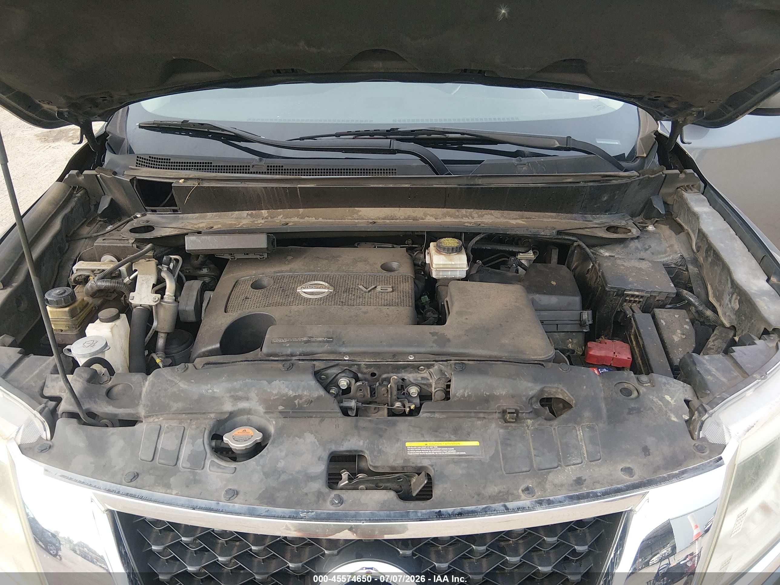 2015 Nissan Pathfinder Sv Silver vin: 5N1AR2MNXFC653112