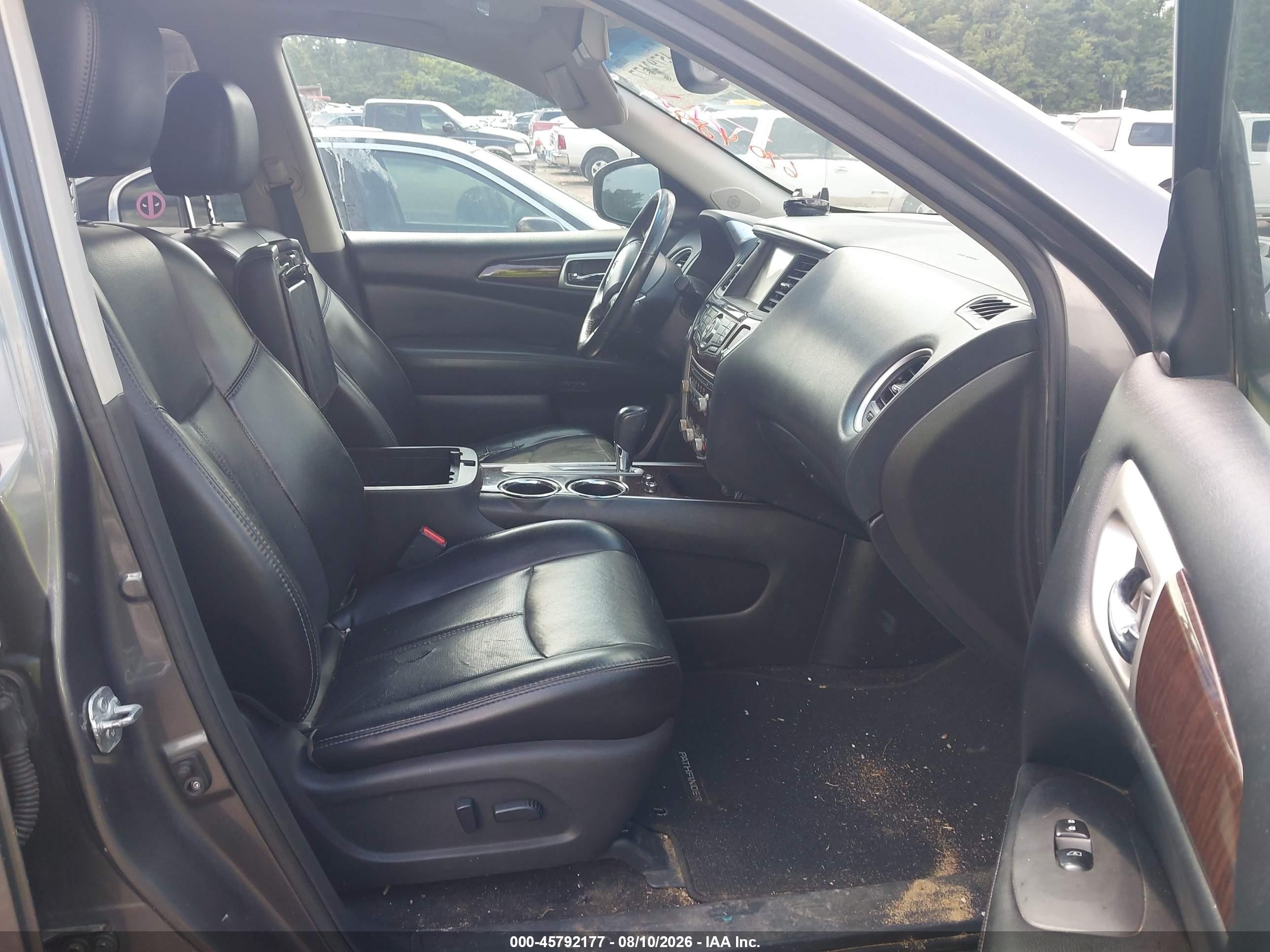 2015 Nissan Pathfinder Platinum Gray vin: 5N1AR2MNXFC670489