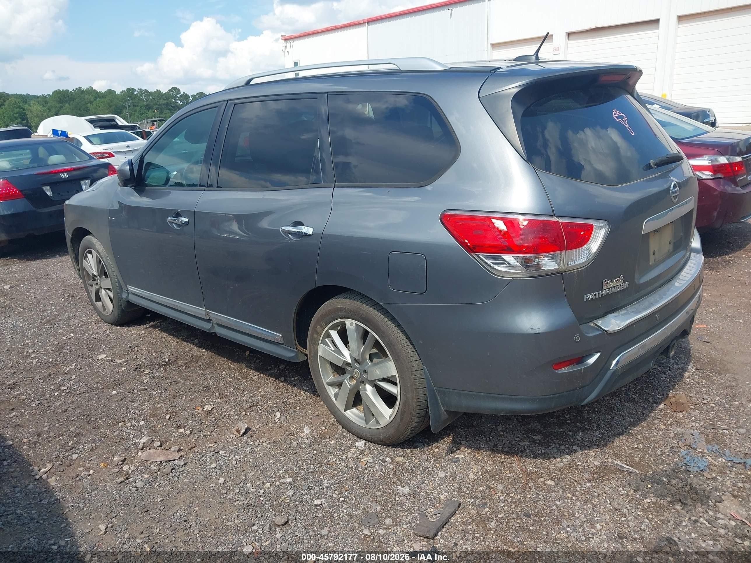 2015 Nissan Pathfinder Platinum Gray vin: 5N1AR2MNXFC670489