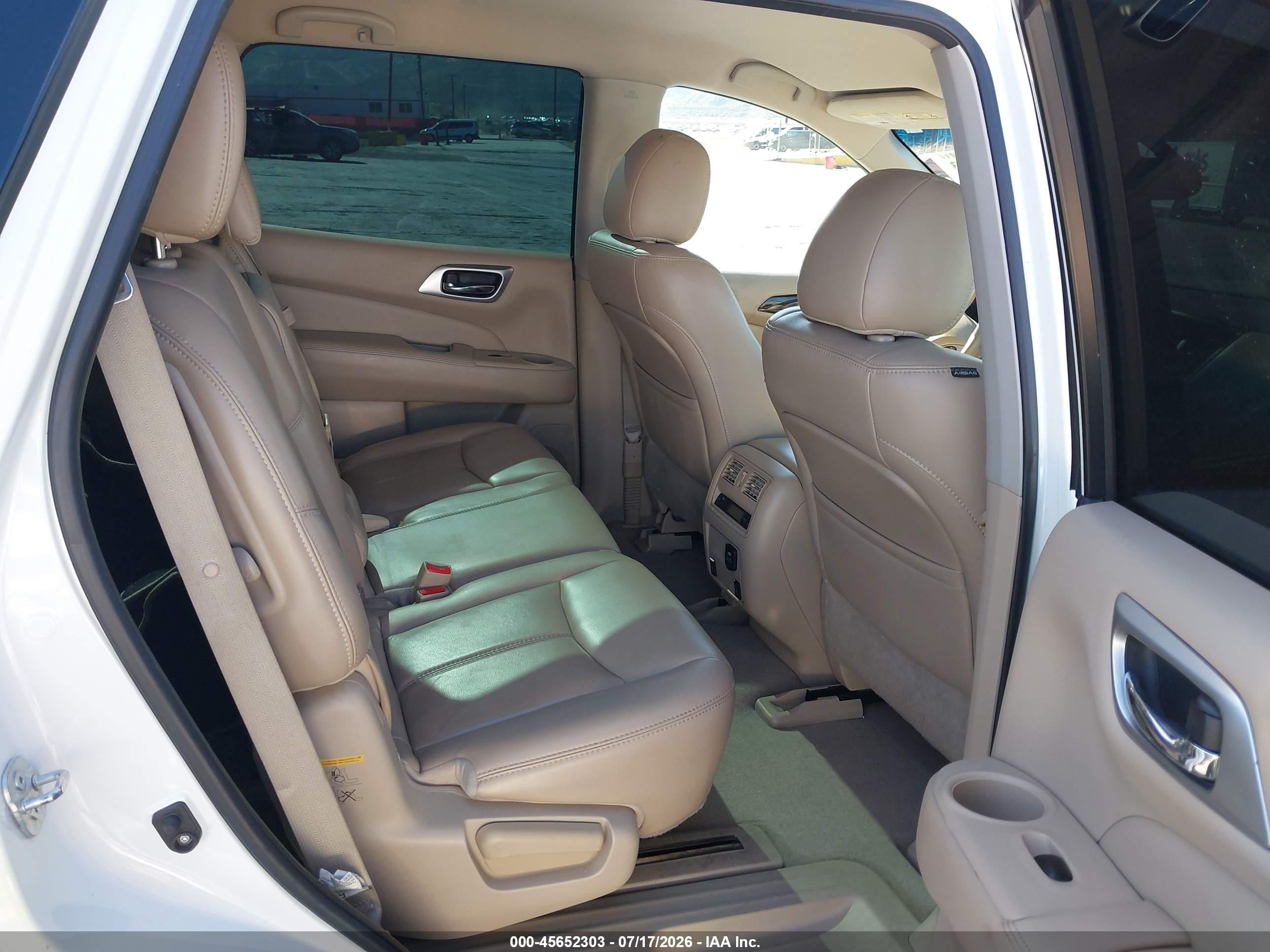 2015 Nissan Pathfinder Sl White vin: 5N1AR2MNXFC670685