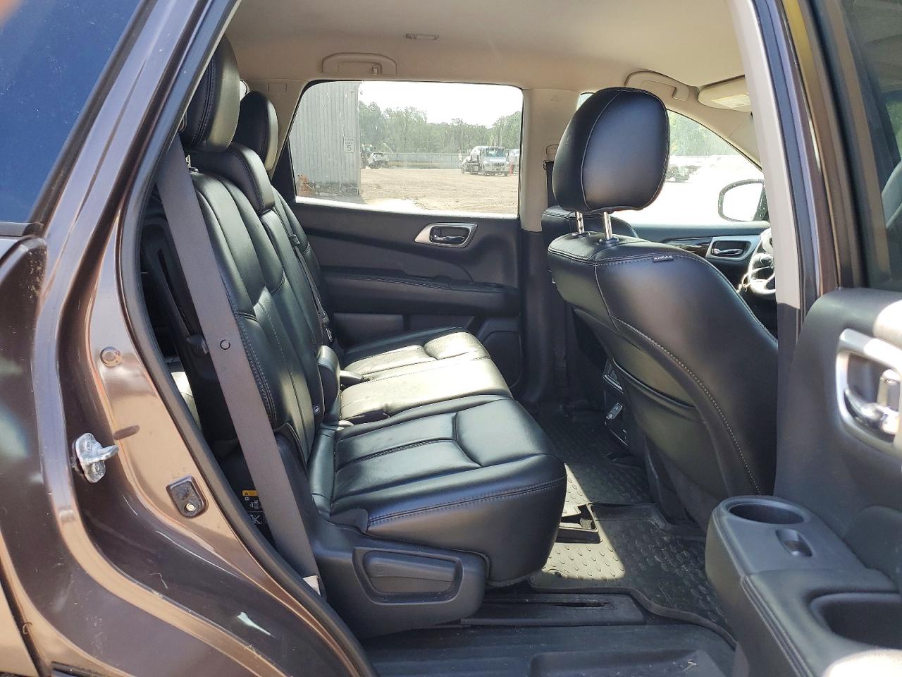 2015 Nissan Pathfinder Sl Brown vin: 5N1AR2MNXFC689849