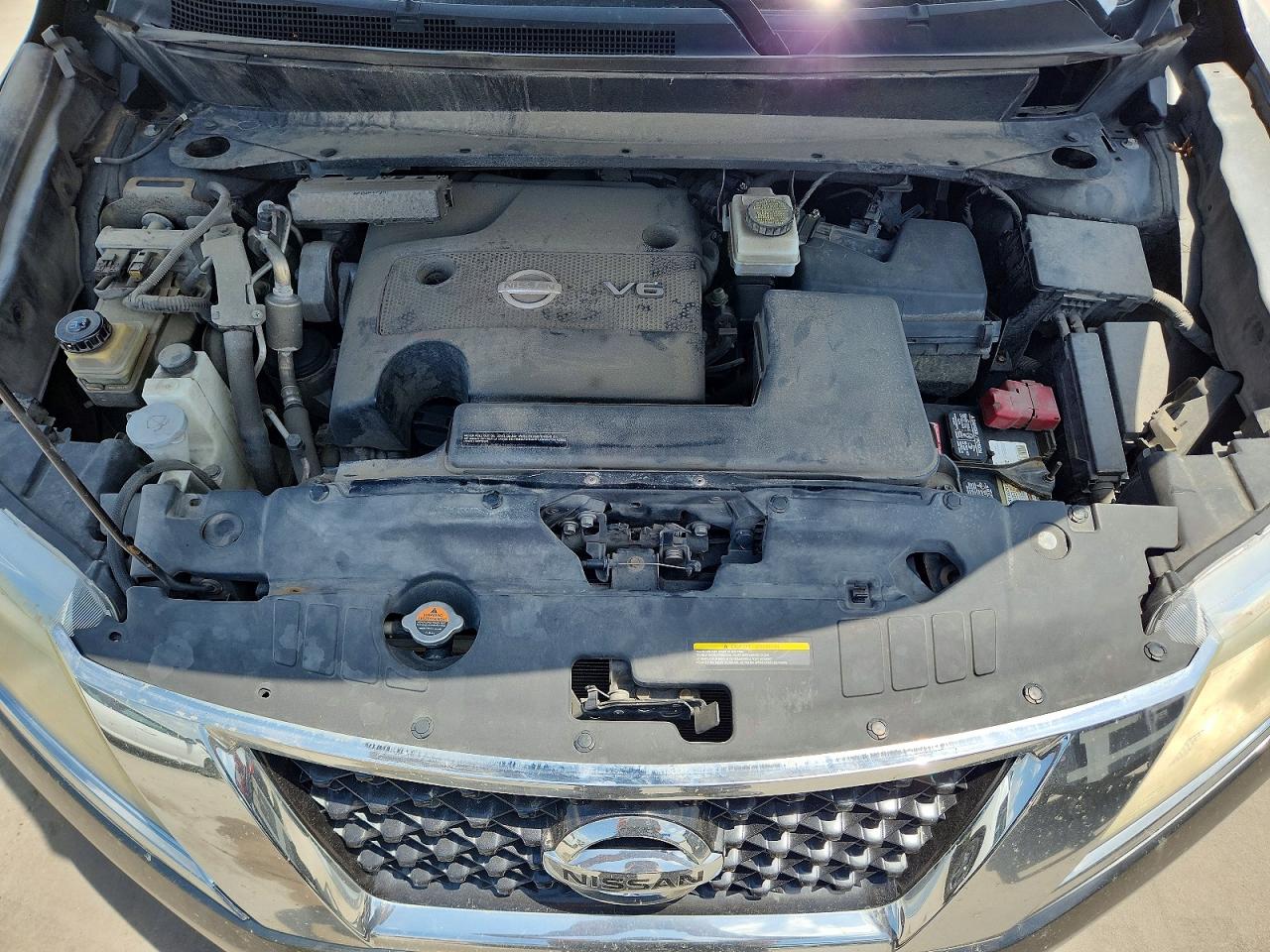 2016 Nissan Pathfinder S Gray vin: 5N1AR2MNXGC636411