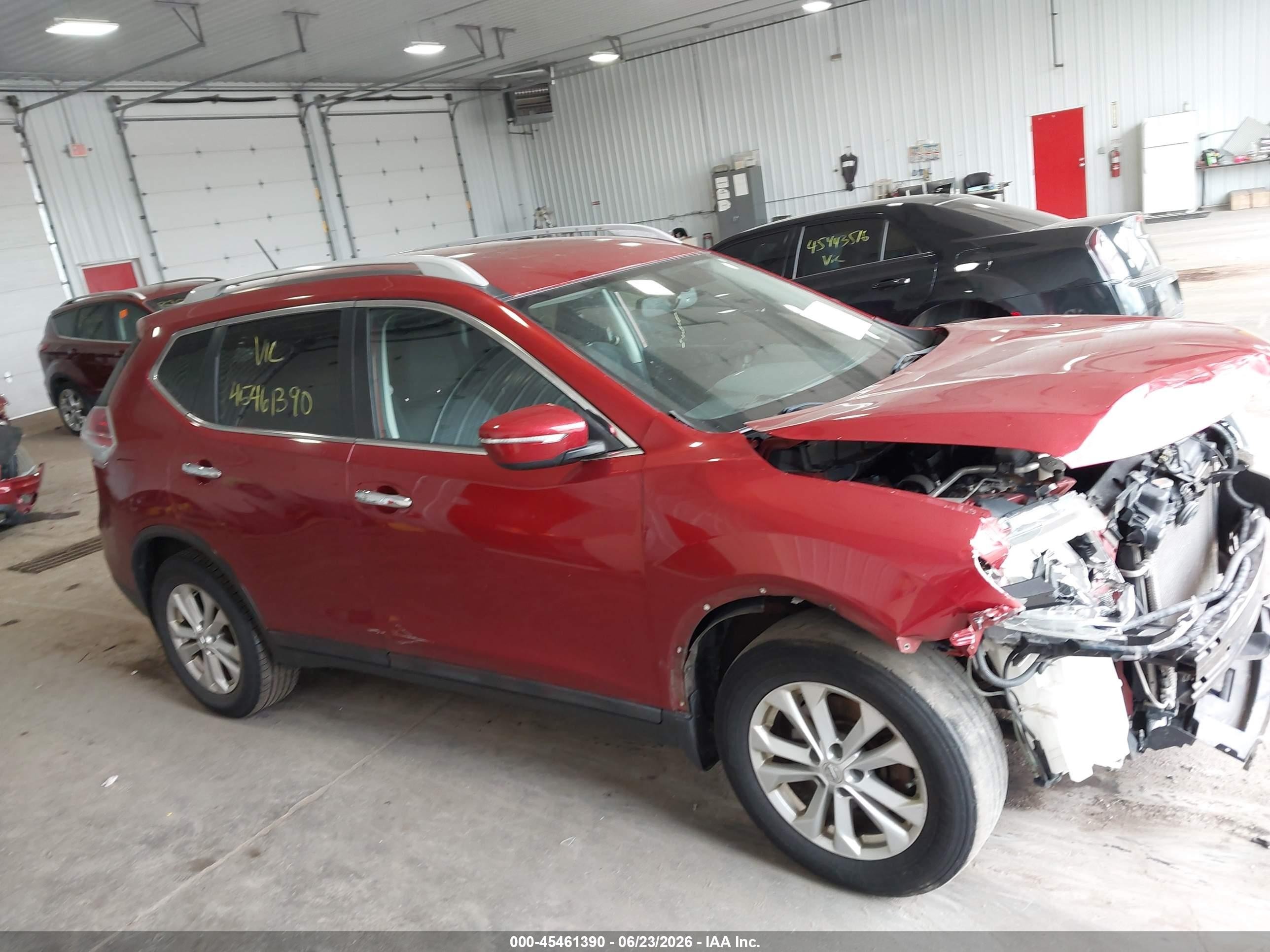 2015 Nissan Rogue Sv Red vin: 5N1AT2MK0FC814025