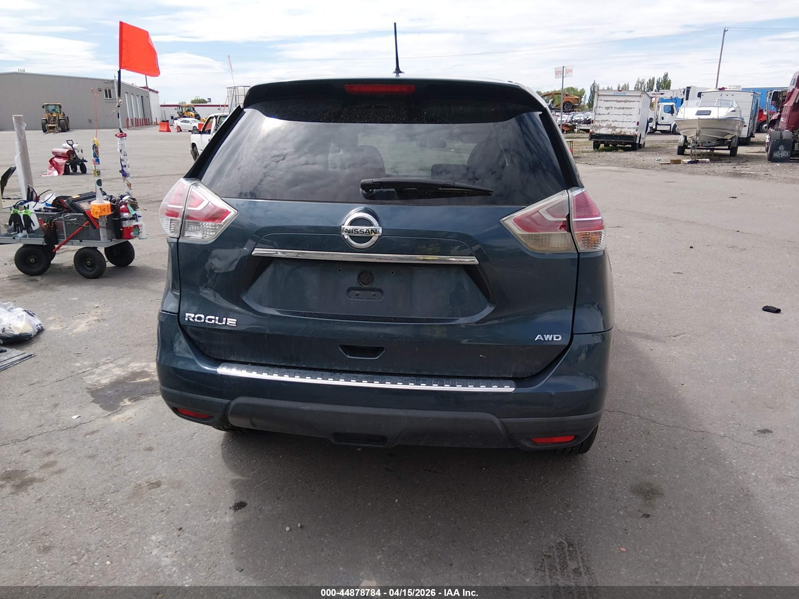 2015 Nissan Rogue S Blue vin: 5N1AT2MK0FC829186