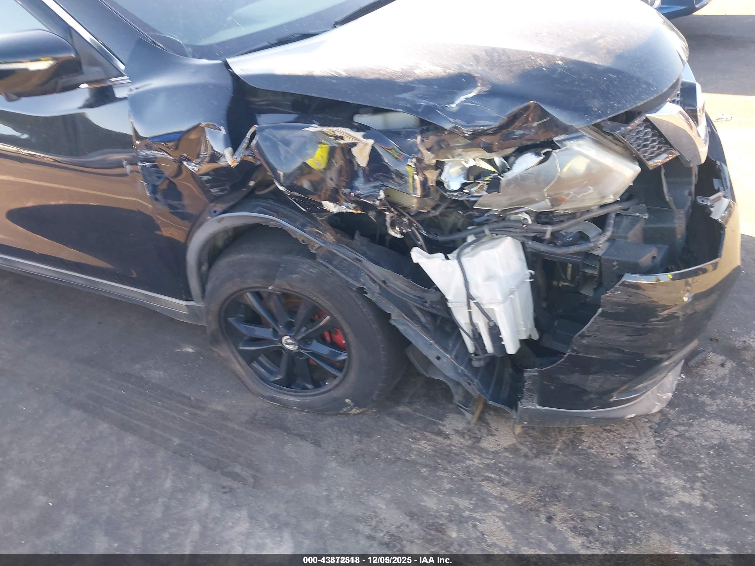 2014 Nissan Rogue Sv Черный vin: 5N1AT2MK3EC801333