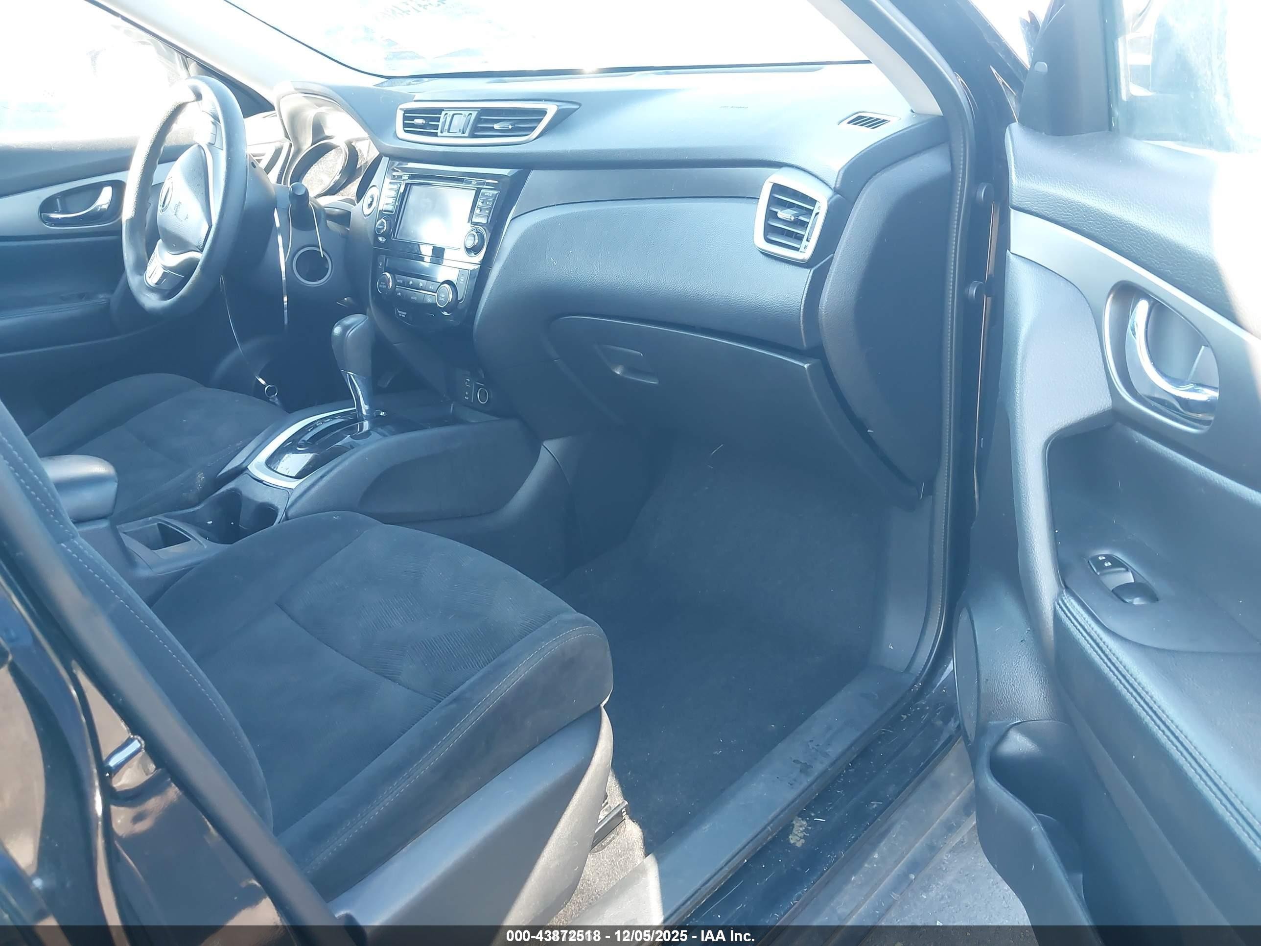 2014 Nissan Rogue Sv Черный vin: 5N1AT2MK3EC801333