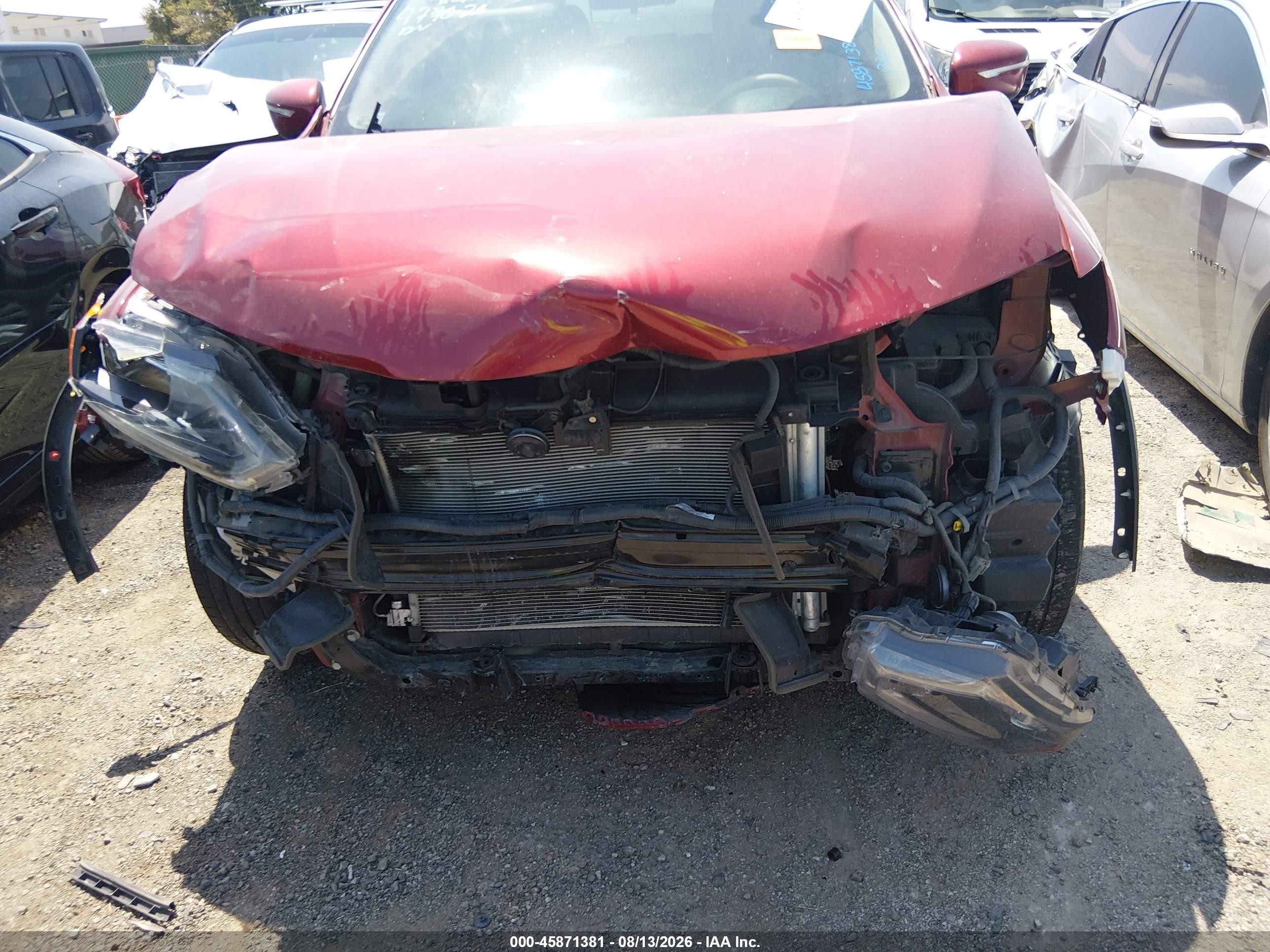 2015 Nissan Rogue S/sl/sv Red vin: 5N1AT2MK3FF755200