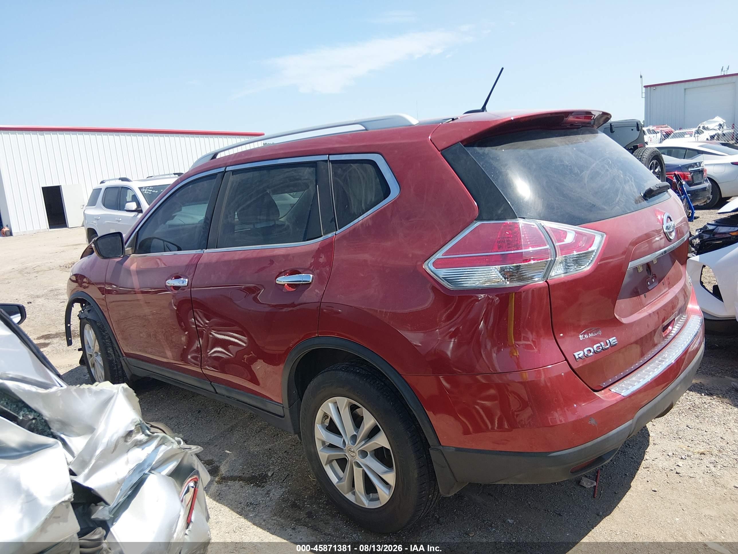 2015 Nissan Rogue S/sl/sv Red vin: 5N1AT2MK3FF755200
