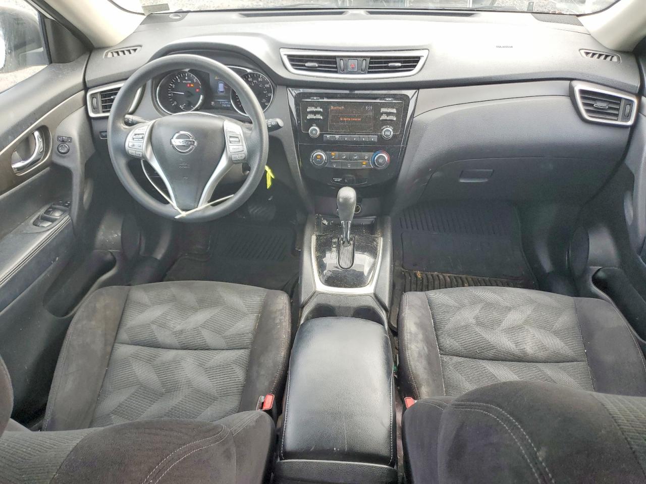 2015 Nissan Rogue S Белый vin: 5N1AT2MK4FC782857