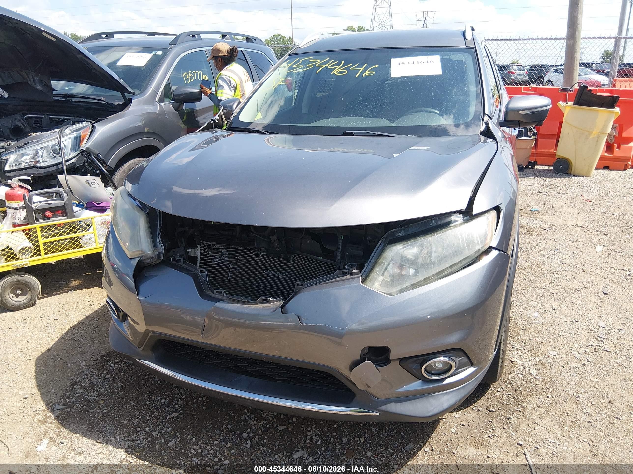 2014 Nissan Rogue Sv Gray vin: 5N1AT2MK5EC788889