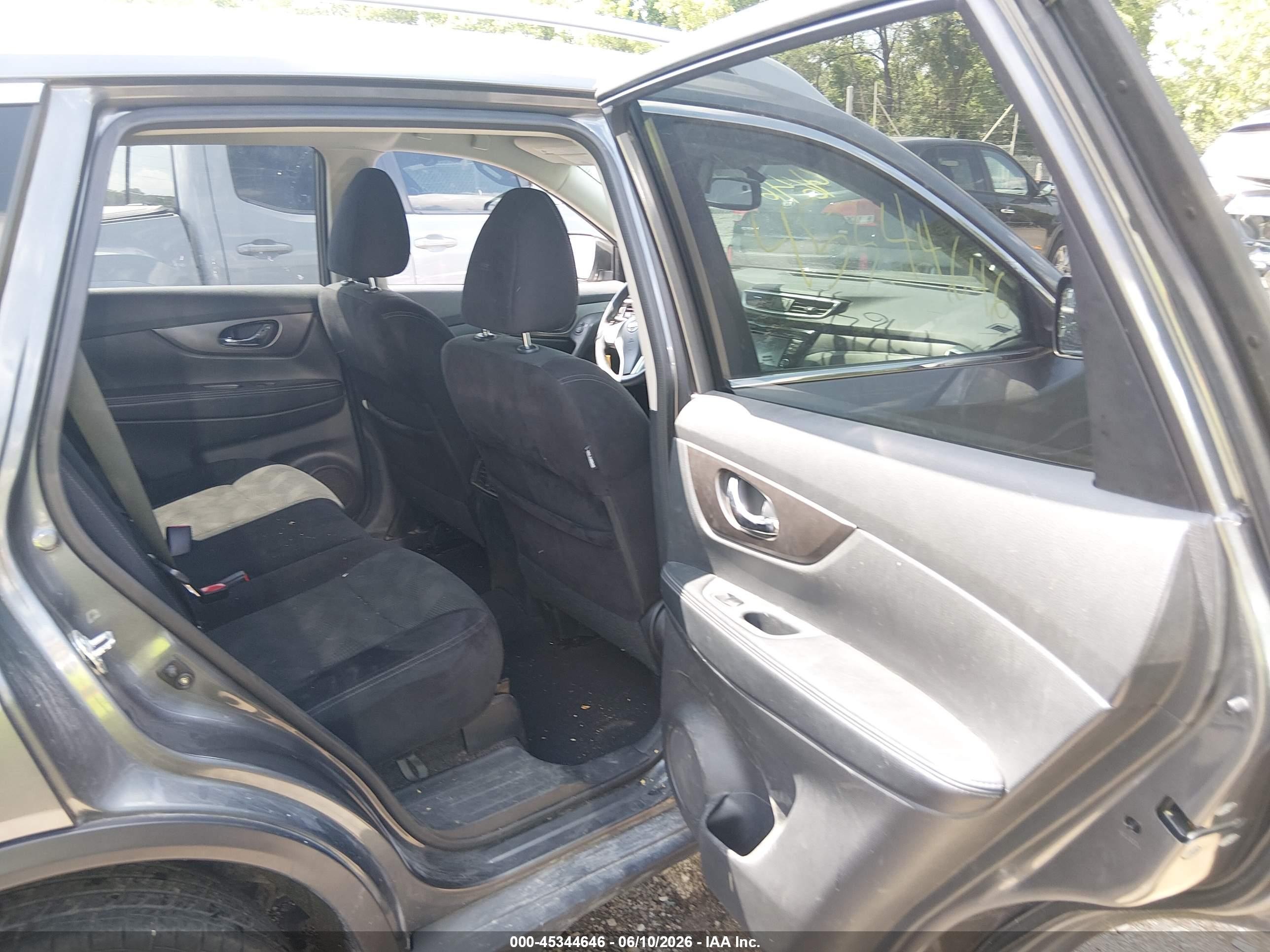 2014 Nissan Rogue Sv Gray vin: 5N1AT2MK5EC788889