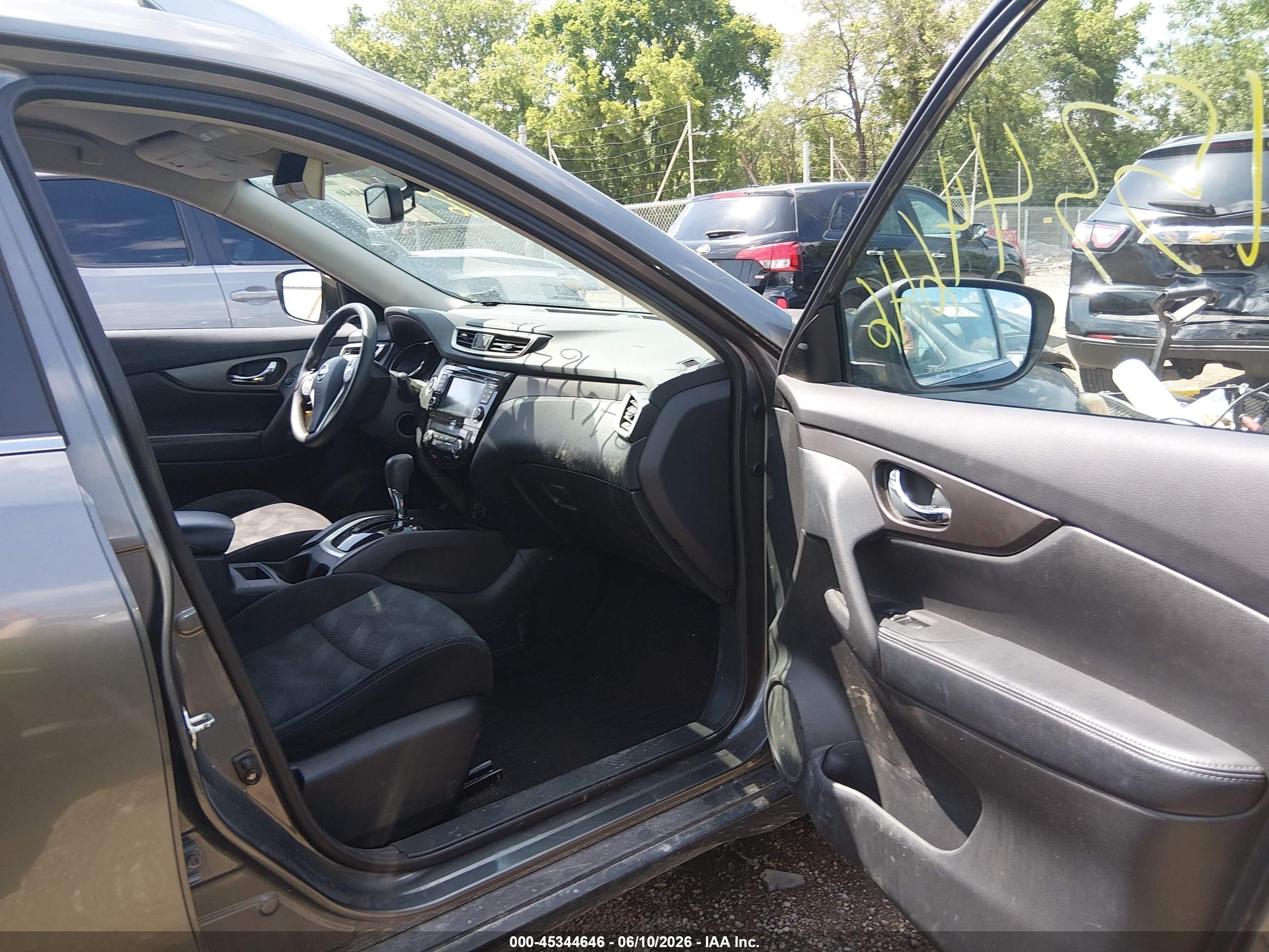 2014 Nissan Rogue Sv Gray vin: 5N1AT2MK5EC788889