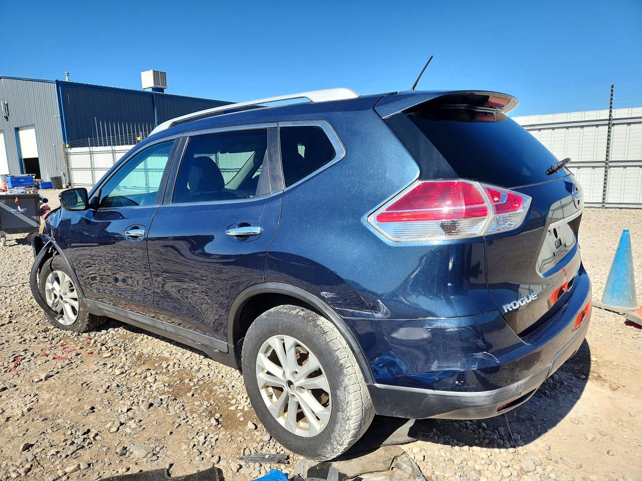 2015 Nissan Rogue Sv Blue vin: 5N1AT2MK5FC885785