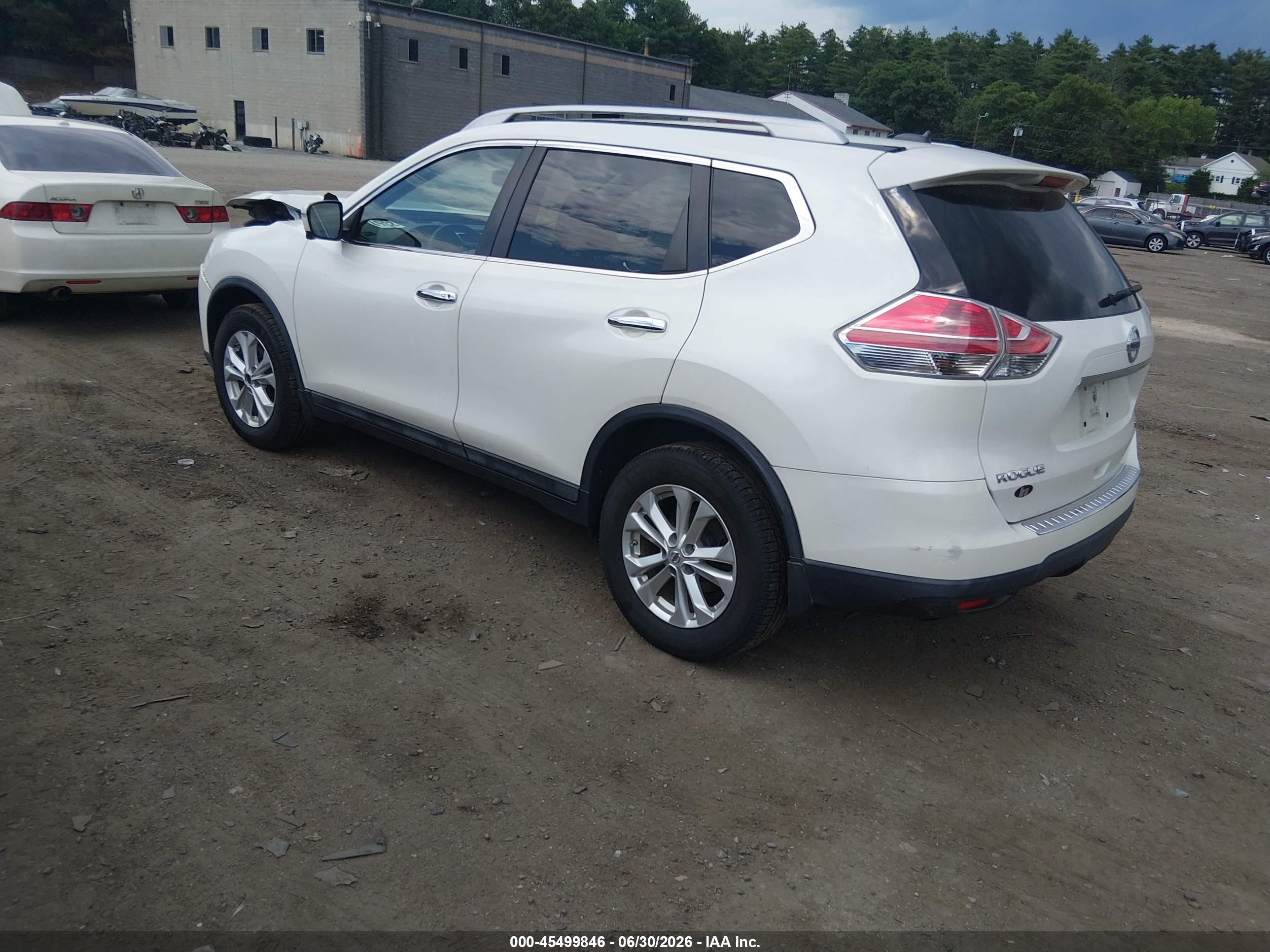 2015 Nissan Rogue Sv White vin: 5N1AT2MK6FC896357
