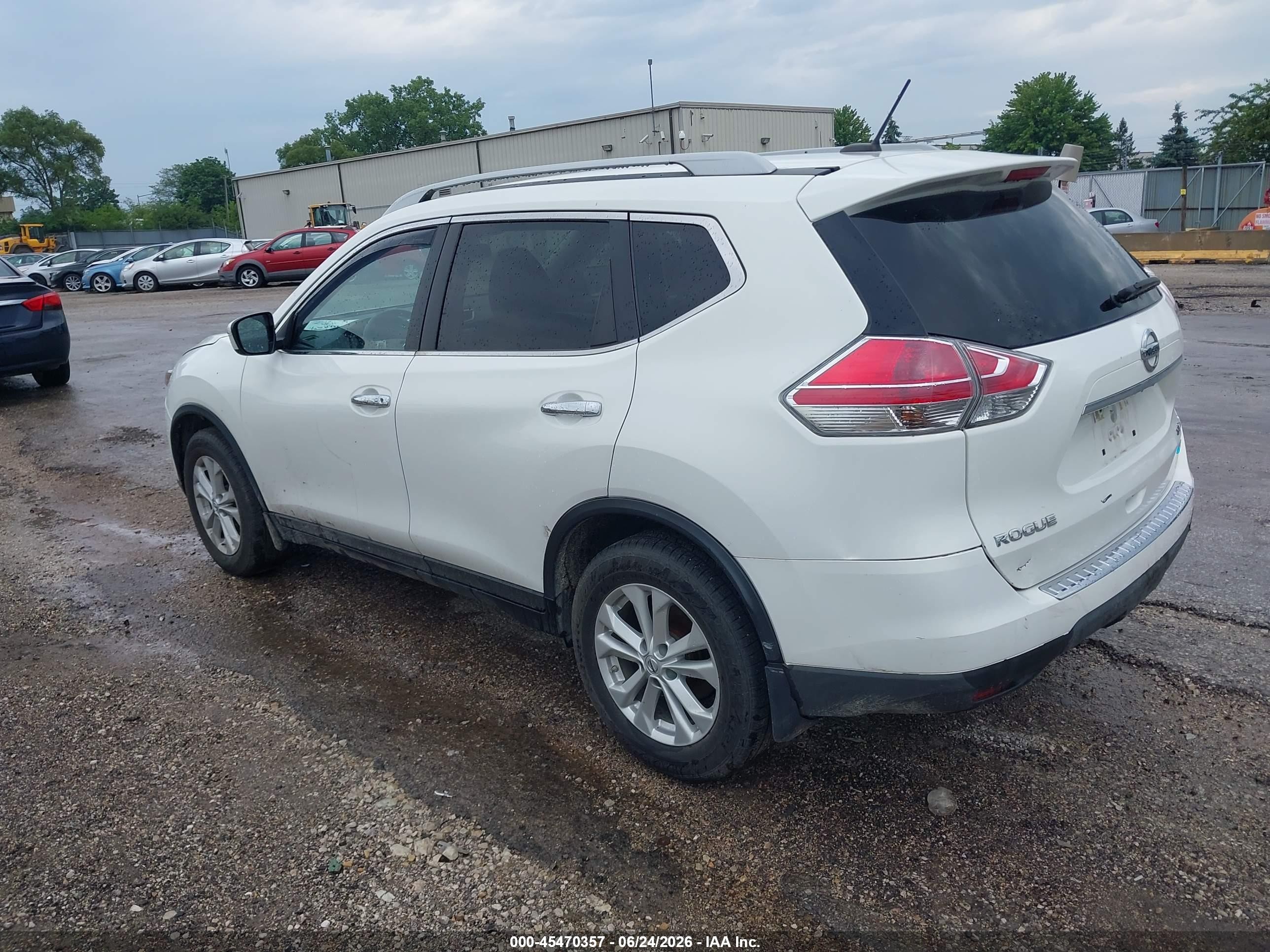 2014 Nissan Rogue Sv Белый vin: 5N1AT2MK7EC782611