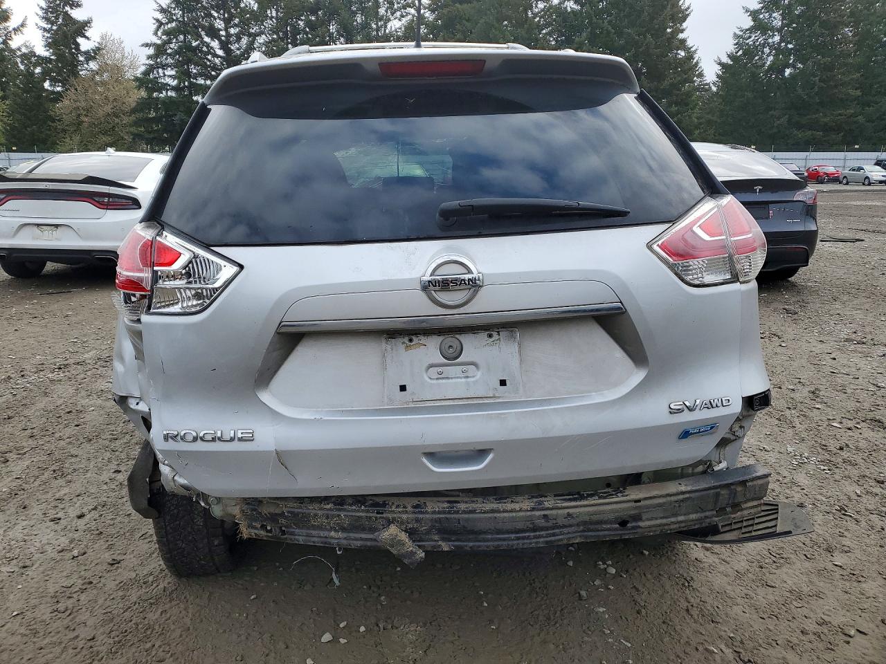 2014 Nissan Rogue Sv Silver vin: 5N1AT2MK7EC861373