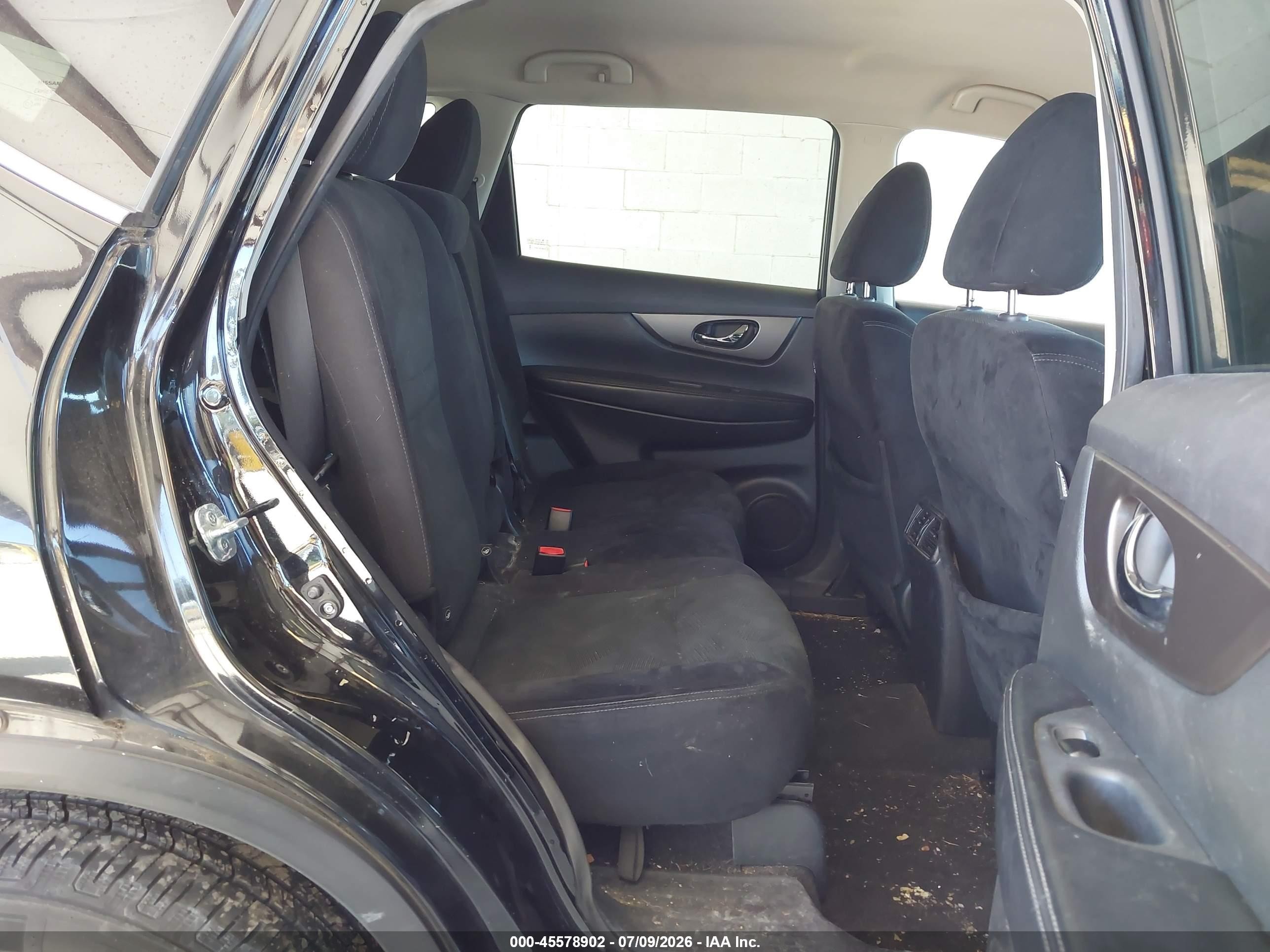 2015 Nissan Rogue S Black vin: 5N1AT2MK7FC902960