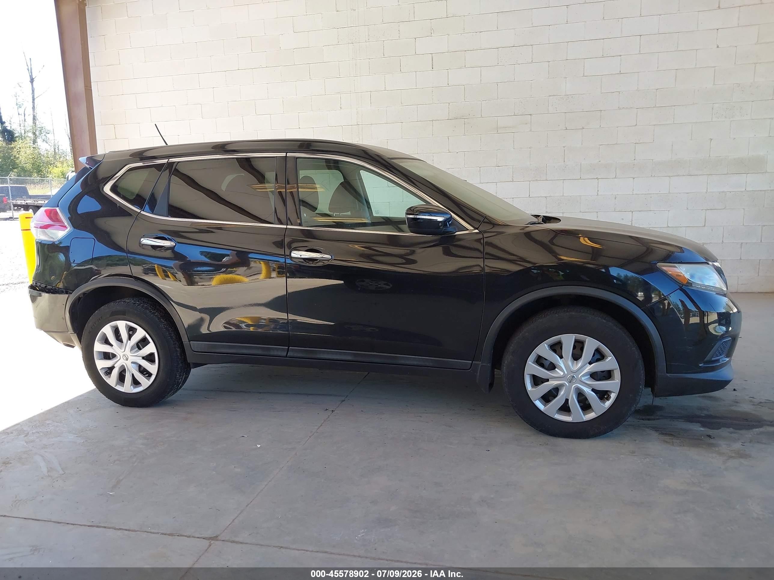 2015 Nissan Rogue S Black vin: 5N1AT2MK7FC902960