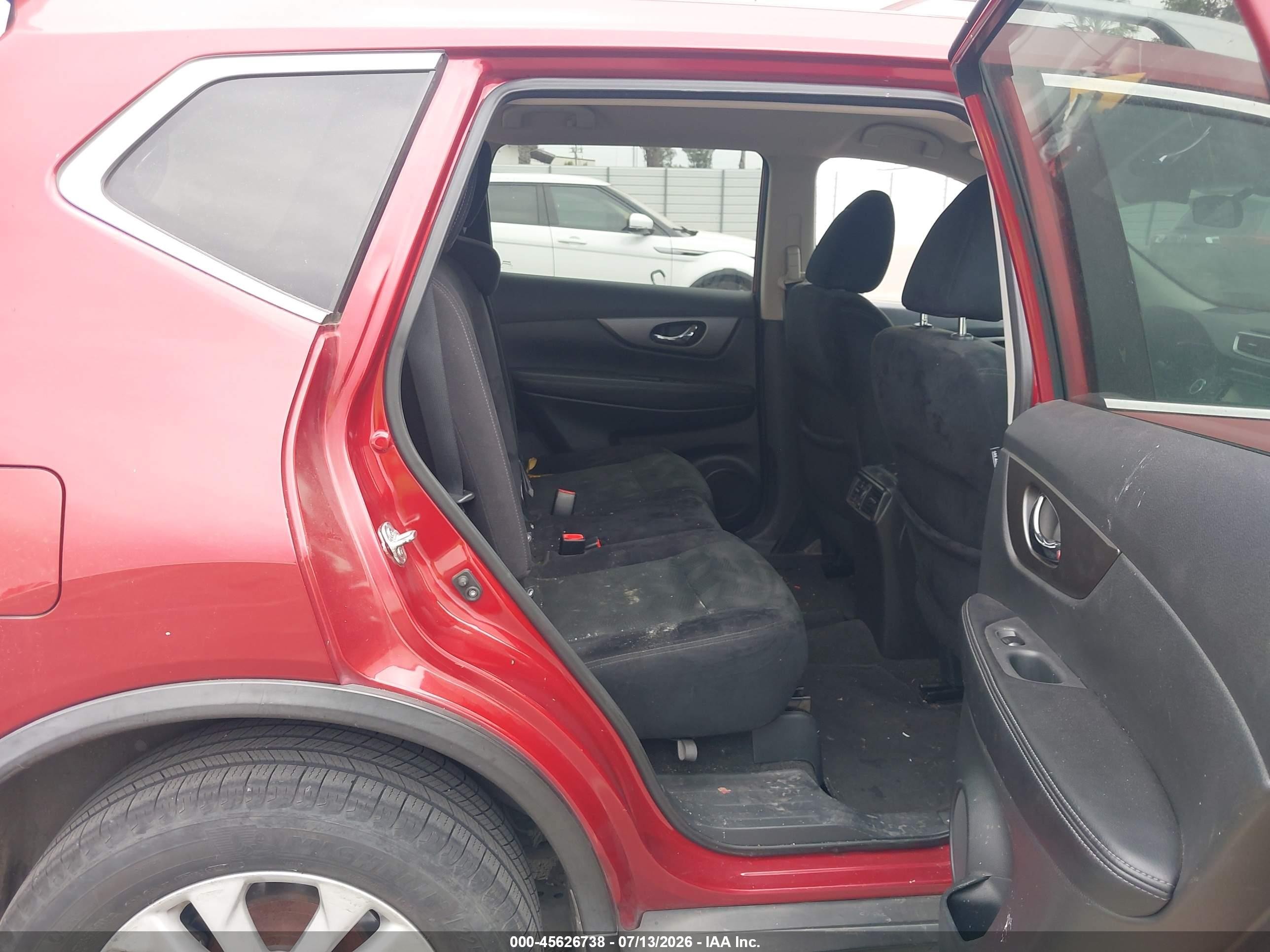 2015 Nissan Rogue Sv Red vin: 5N1AT2MK8FC897316