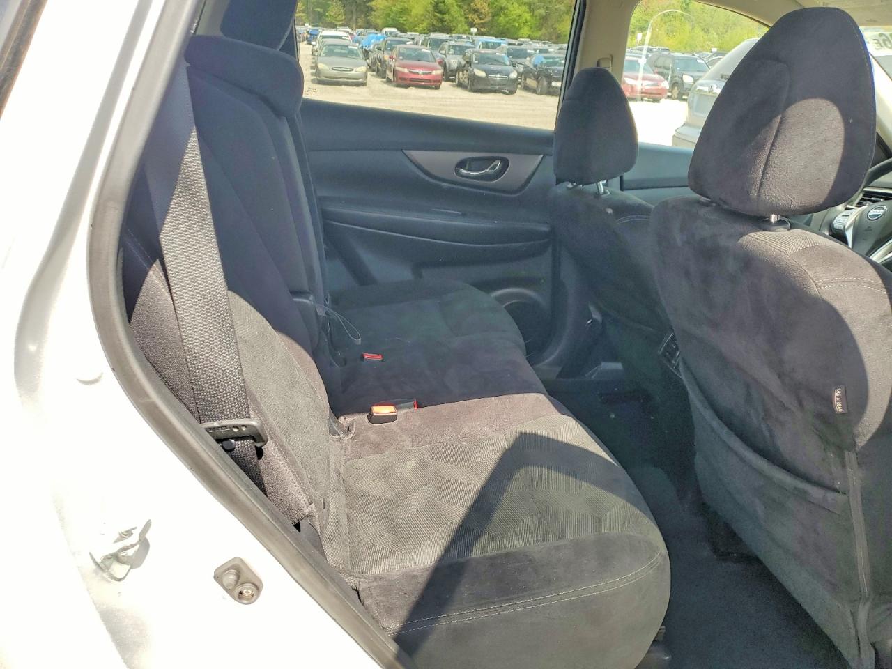 2014 Nissan Rogue Sv Silver vin: 5N1AT2MK9EC753482