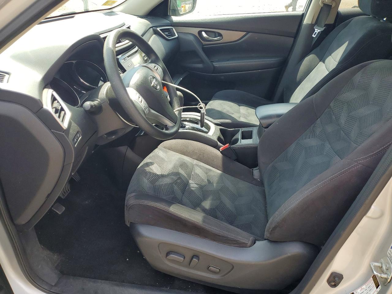 2014 Nissan Rogue Sv Silver vin: 5N1AT2MK9EC753482